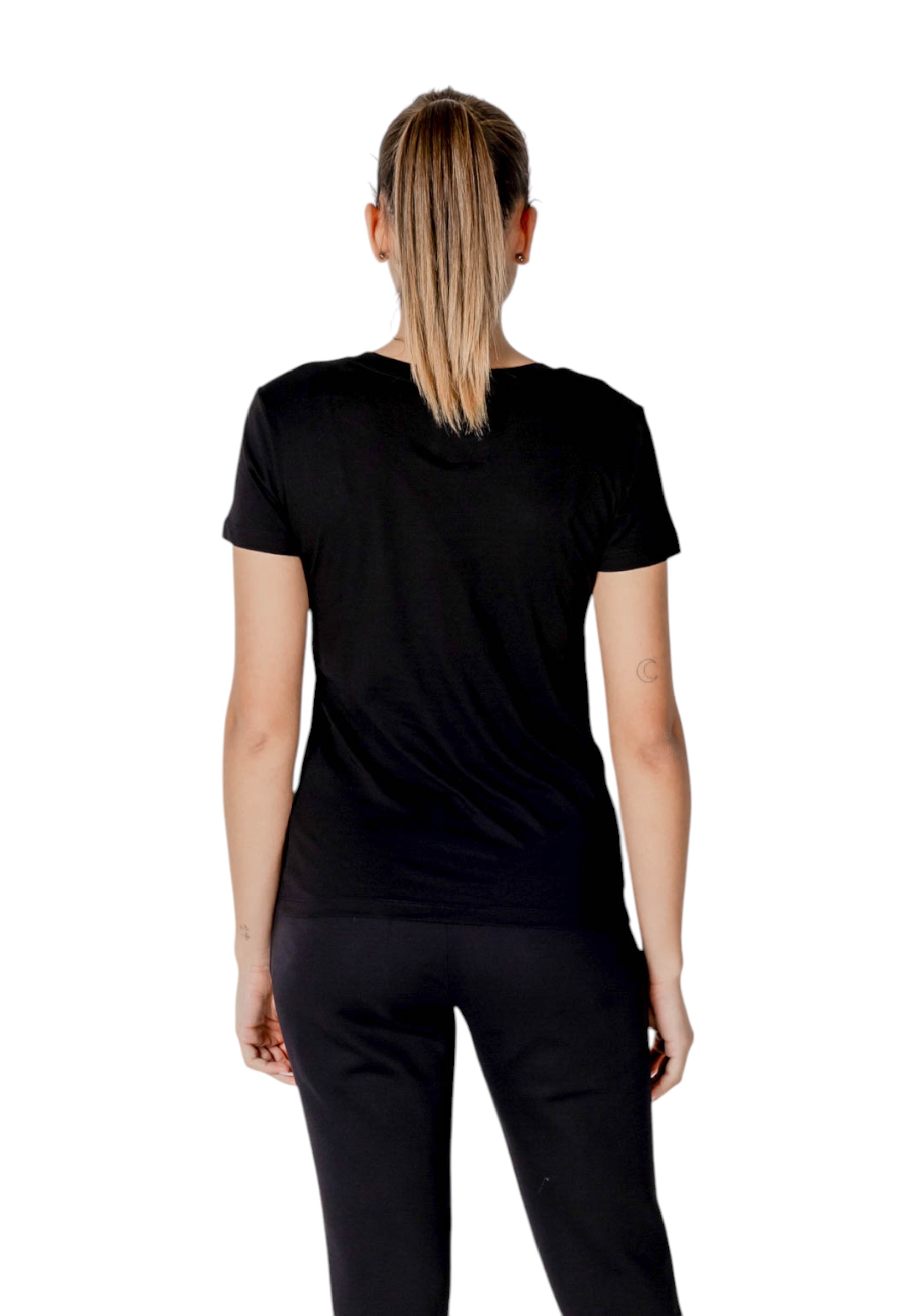 Armani Exchange T-Shirt 4