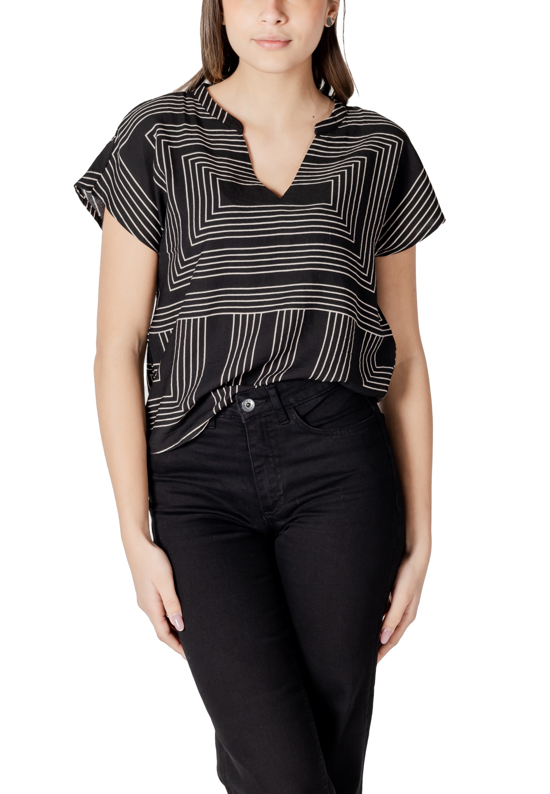 Jacqueline De Yong  Women T-Shirt