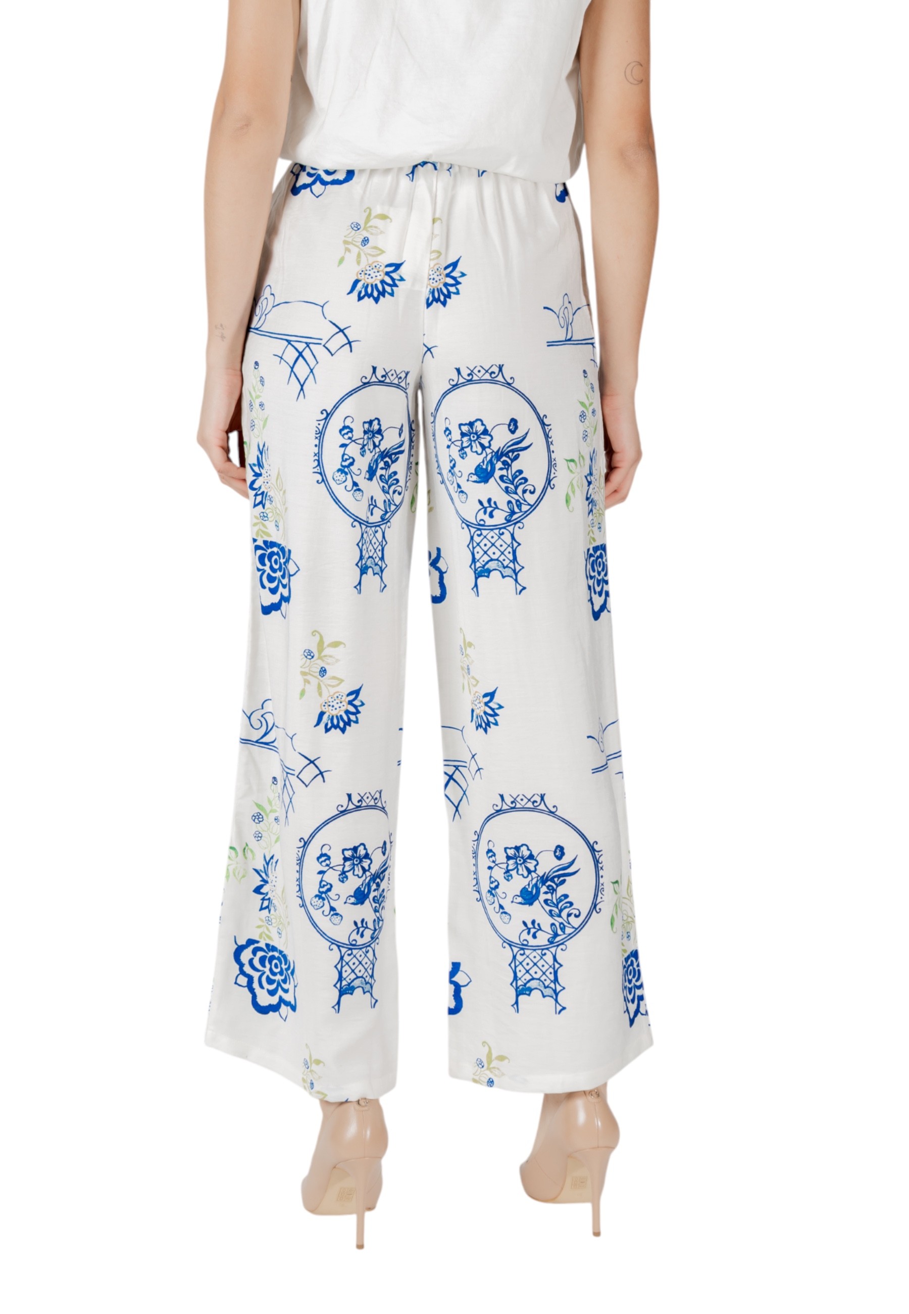 Ichi  Women Trousers