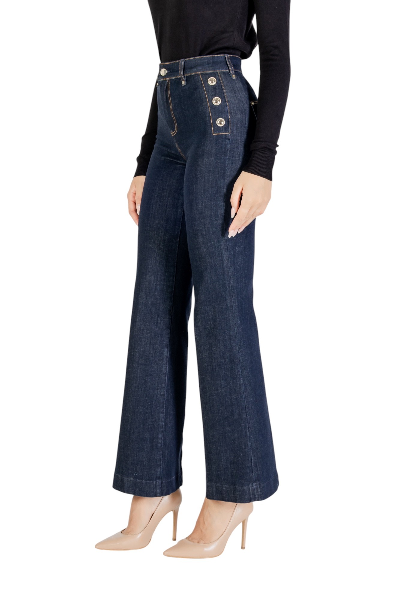 Guess Jeans 3