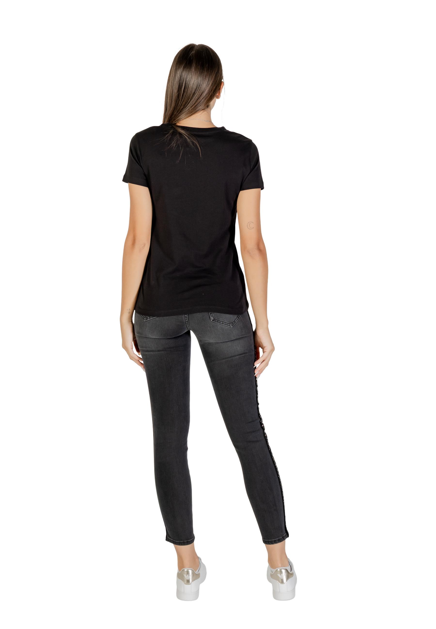 Armani Exchange T-Shirt 4