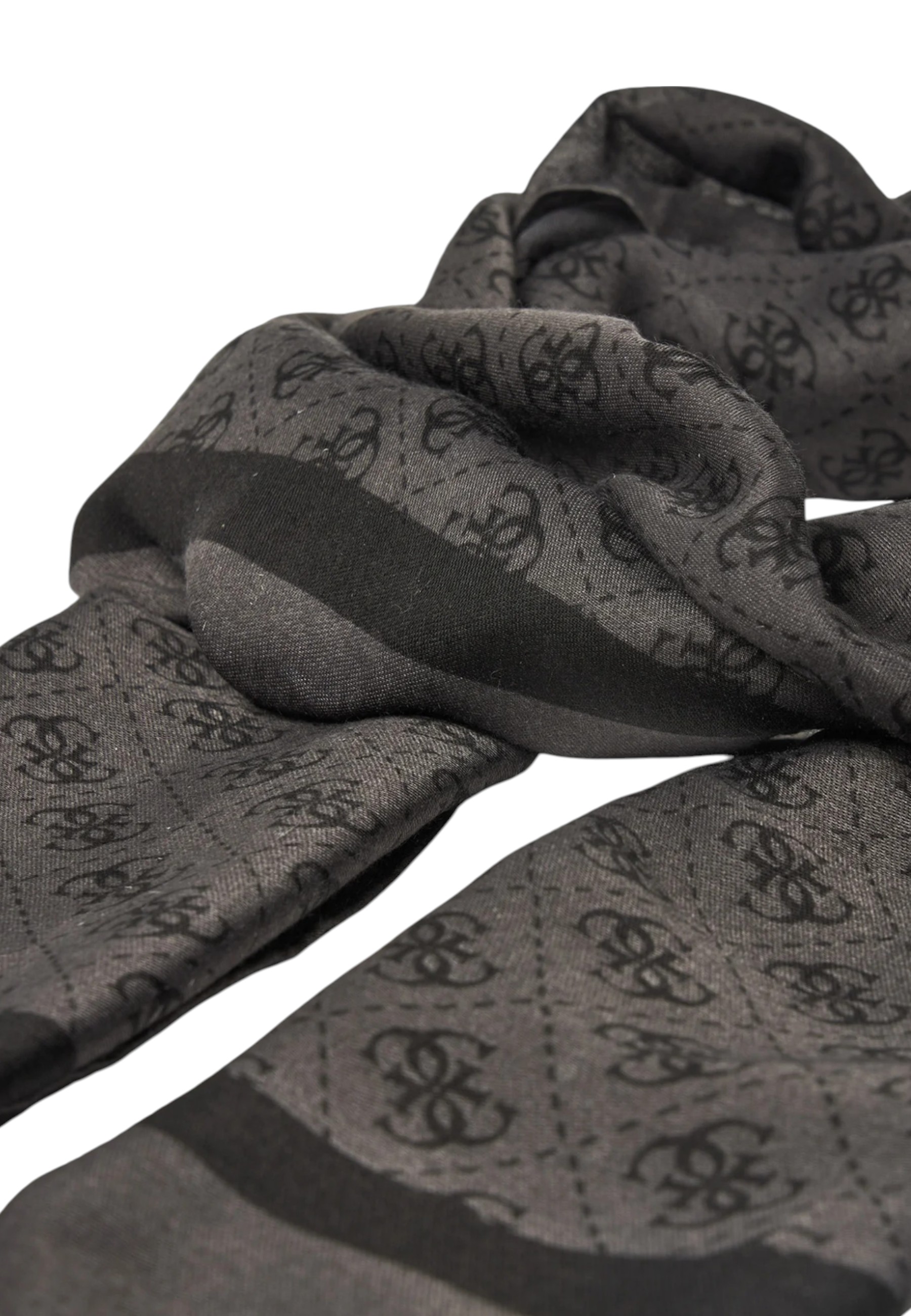 Guess Scarve 2