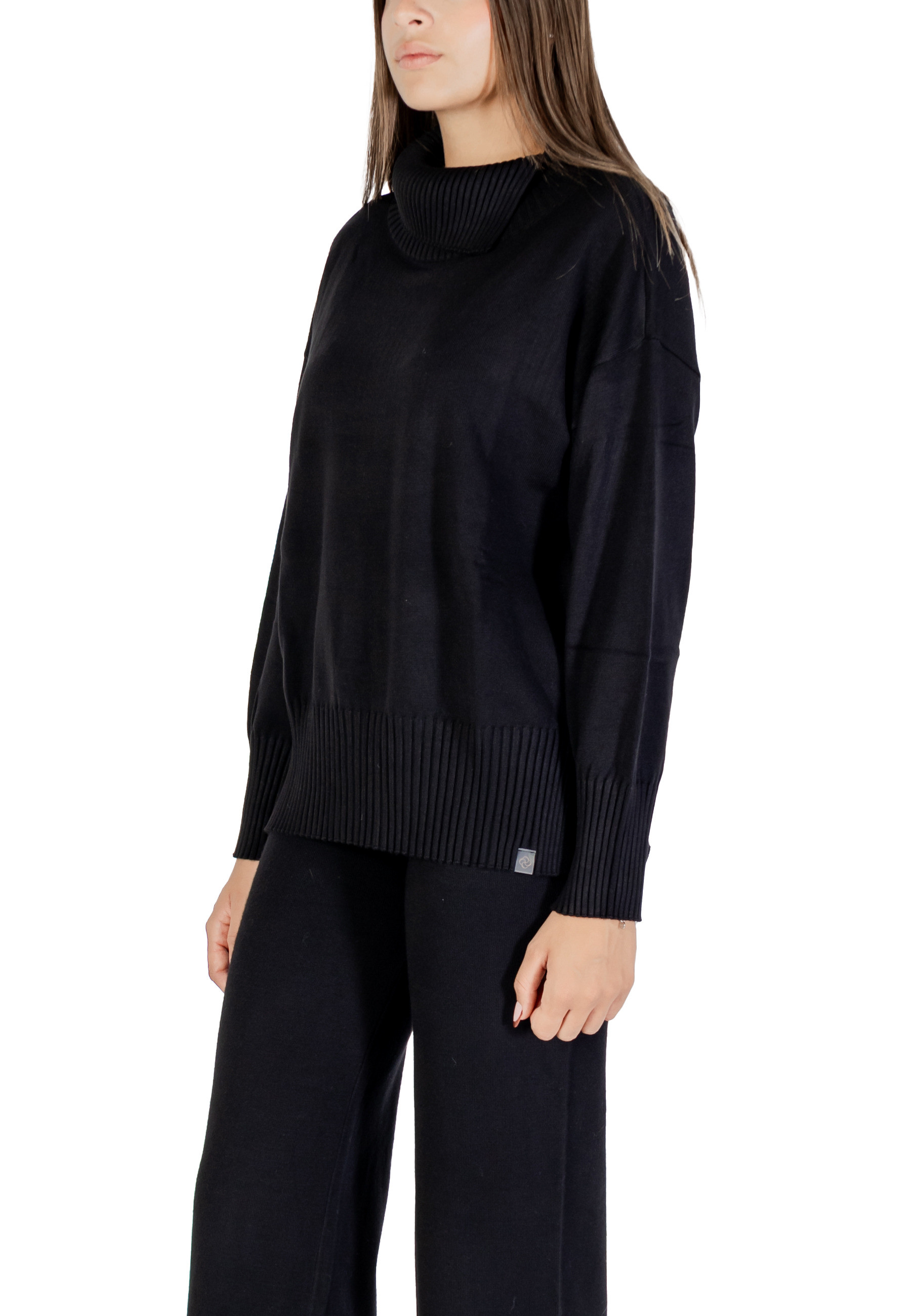 Choral  Women Knitwear