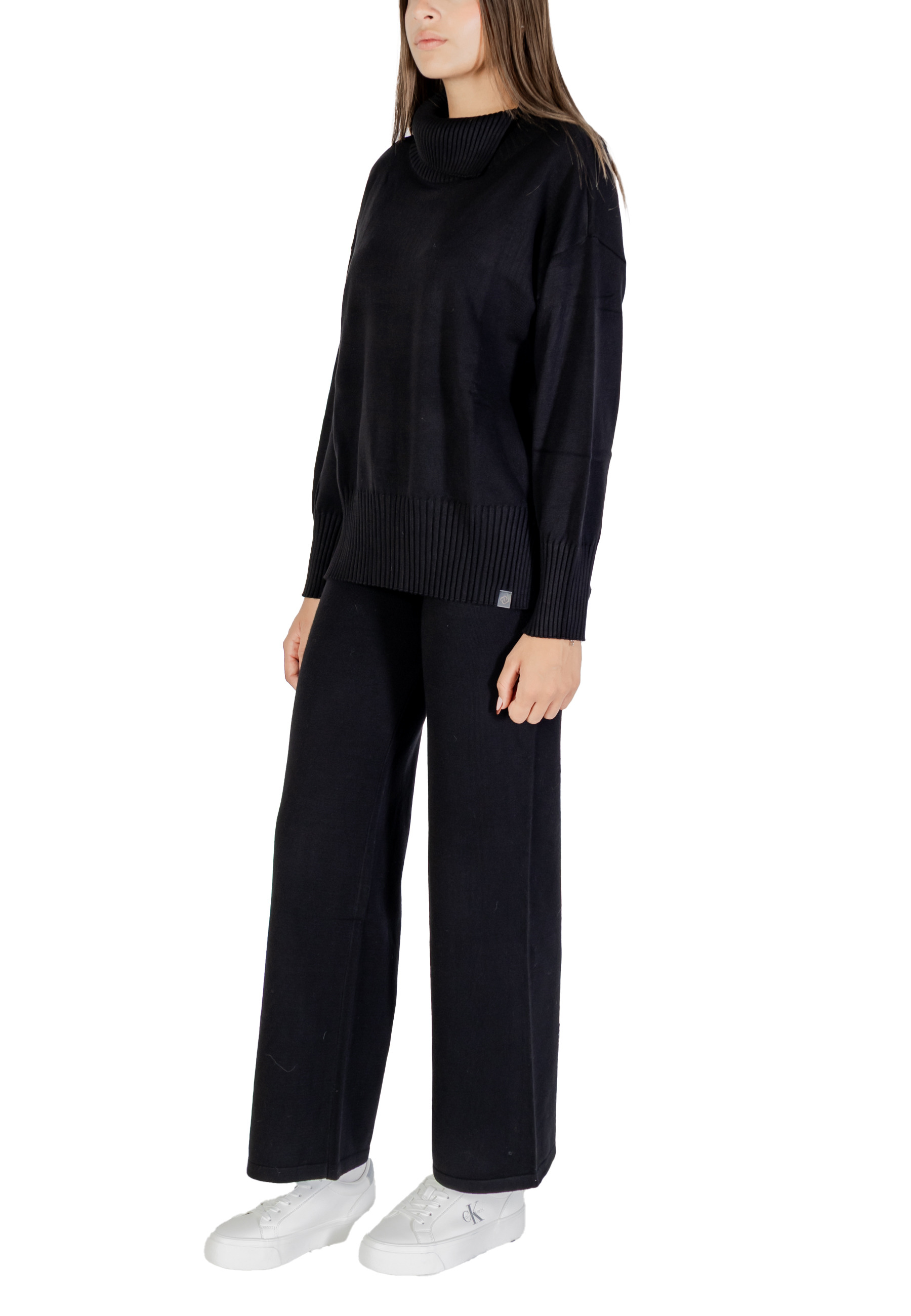 Choral  Women Knitwear