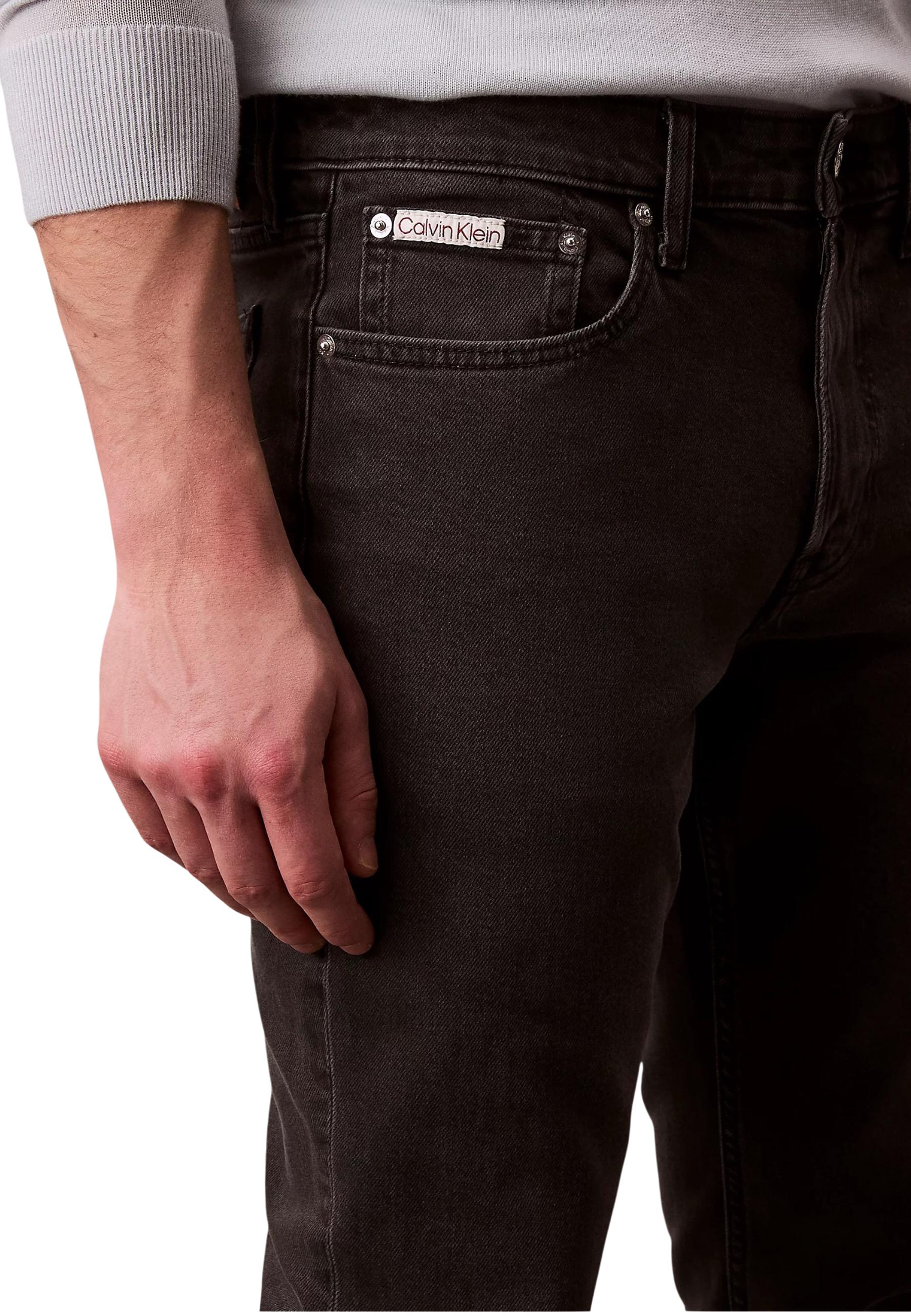 Calvin Klein Jeans 4