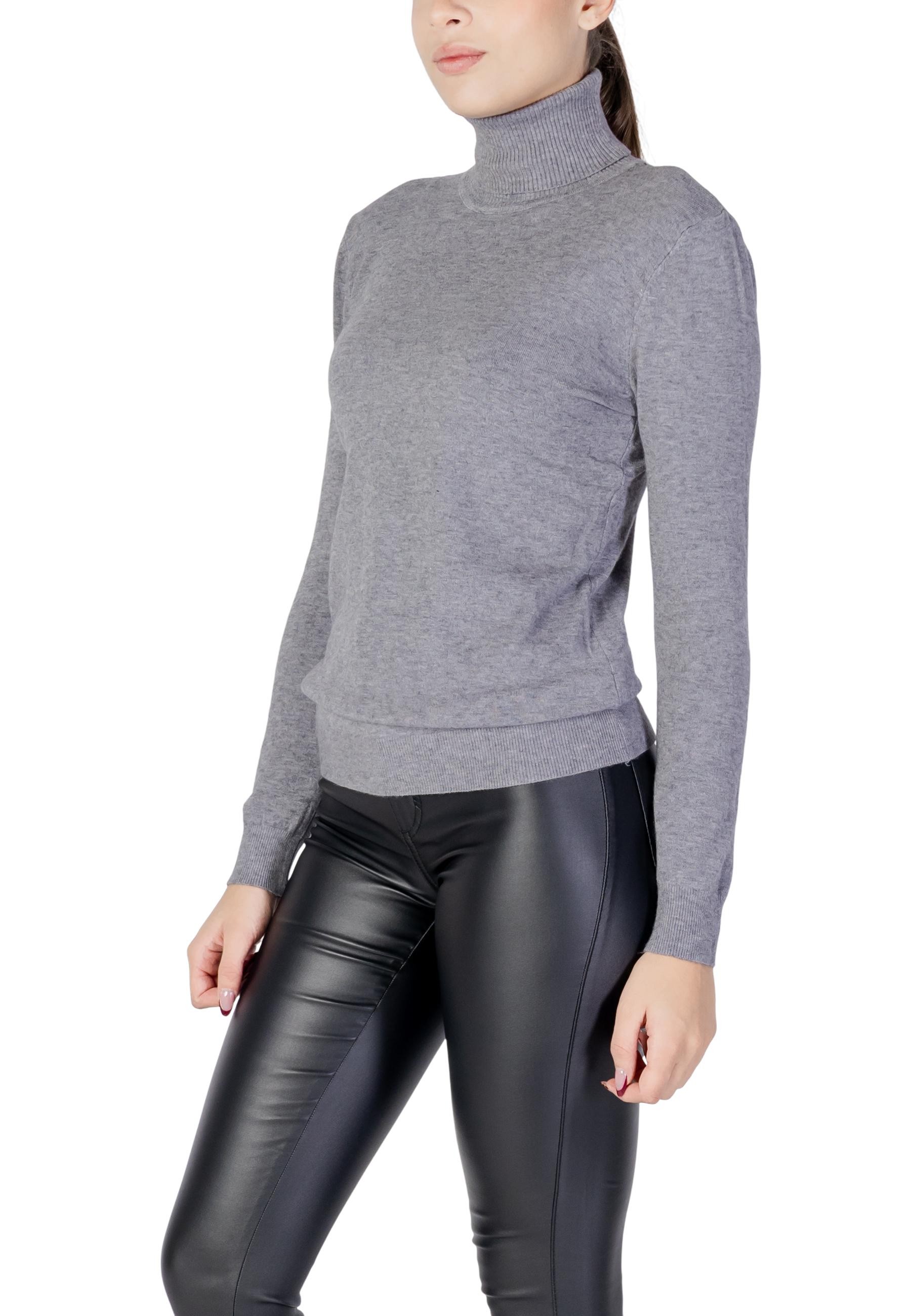 Choral Knitwear 2