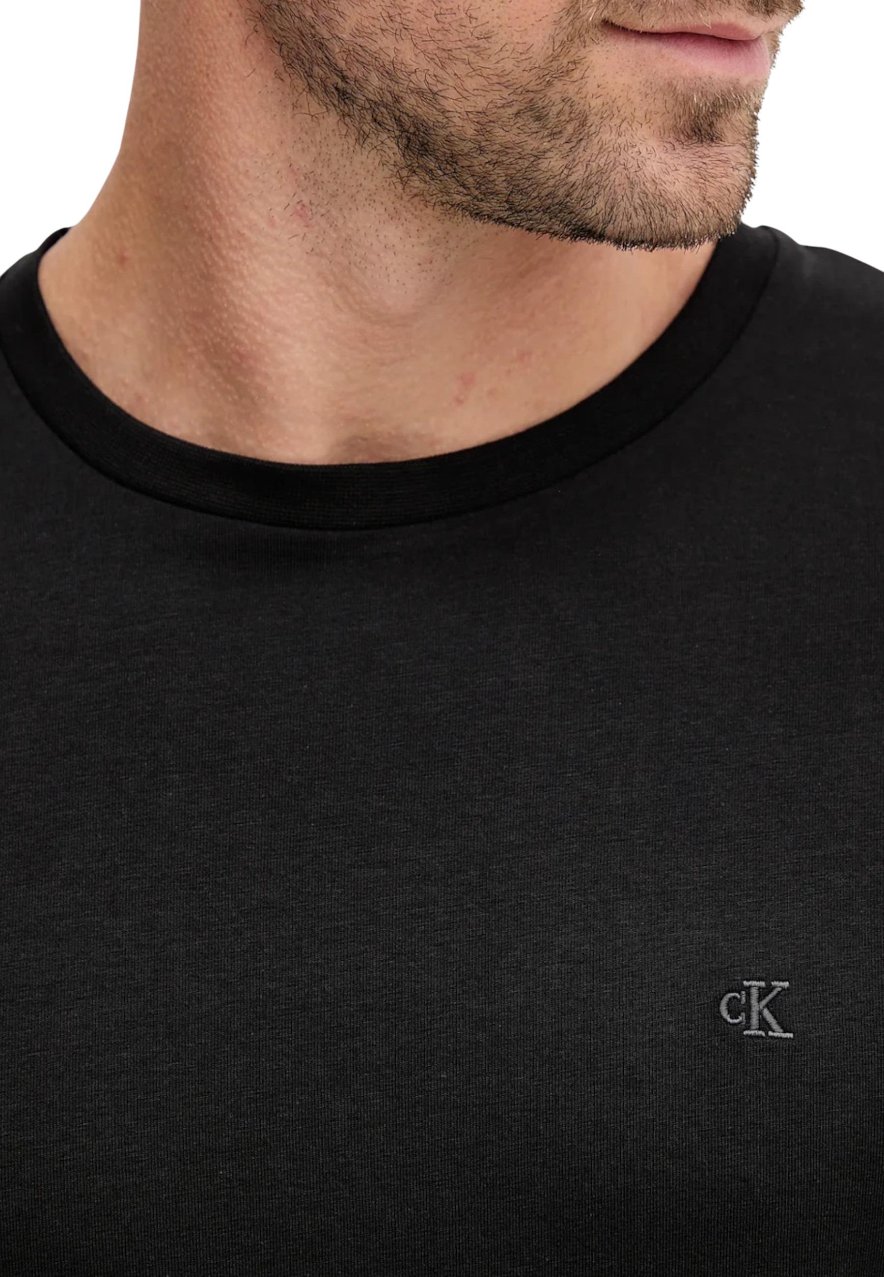 Calvin Klein Men T-Shirt