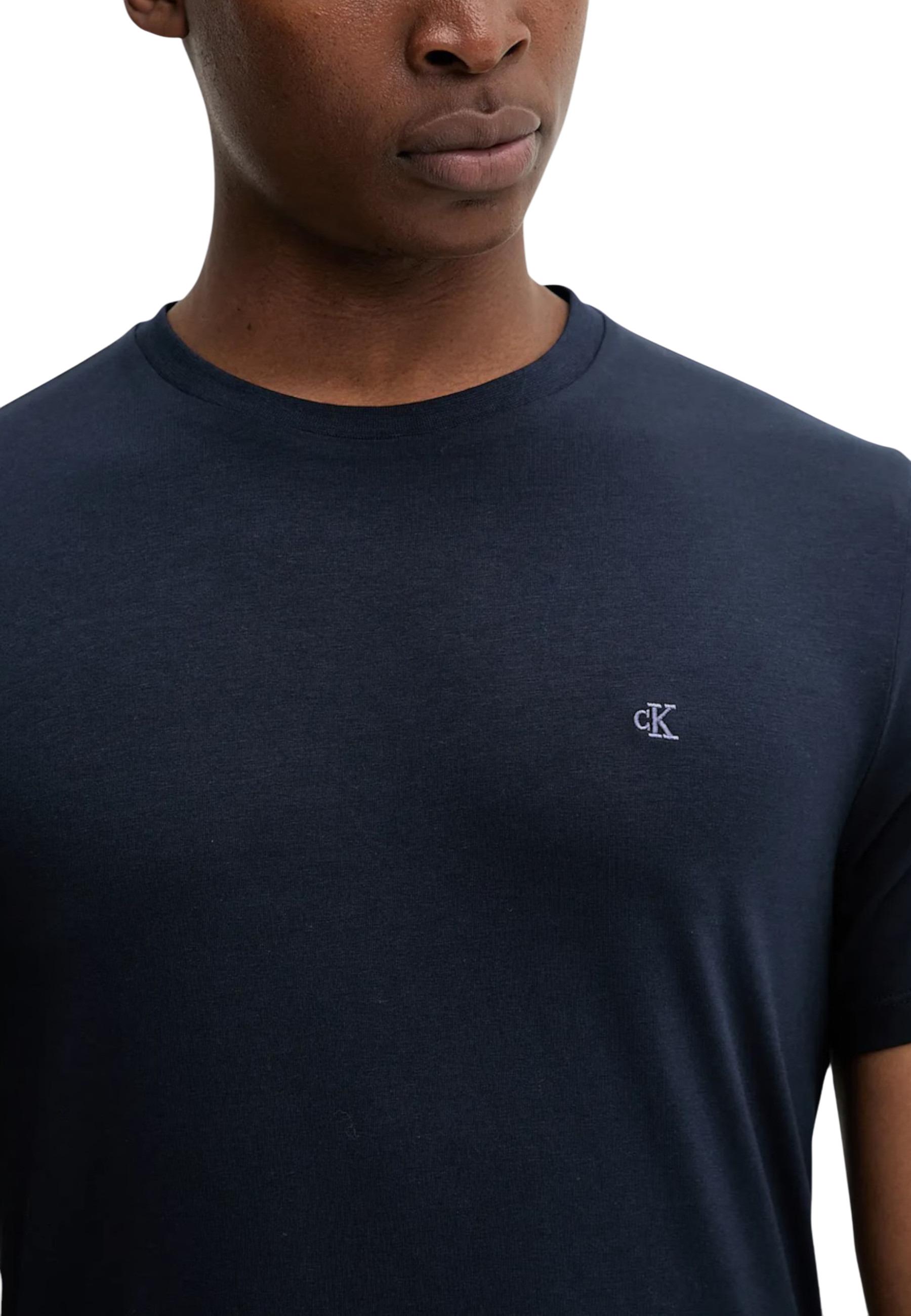 Calvin Klein Men T-Shirt