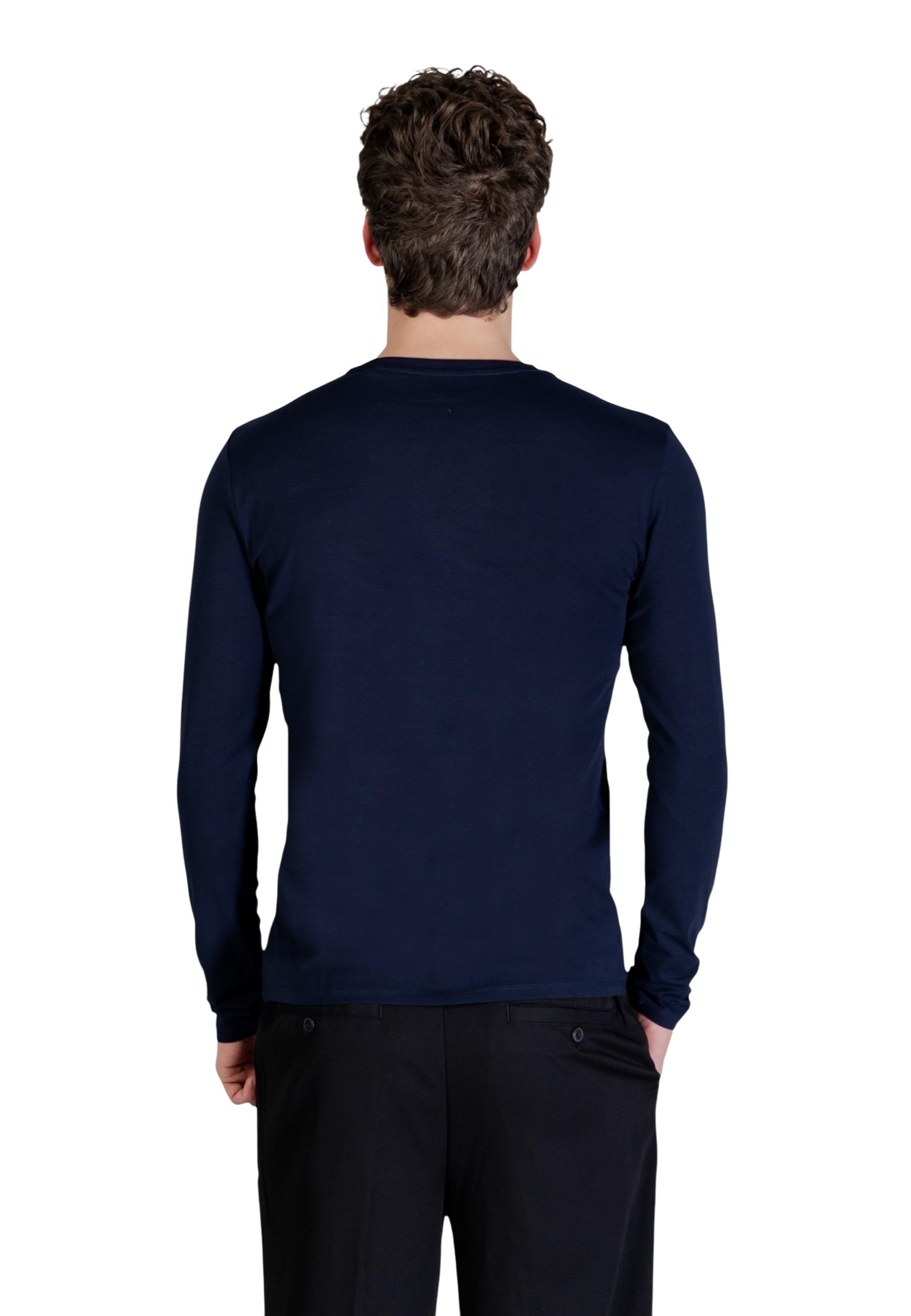 Guess T-Shirt 8