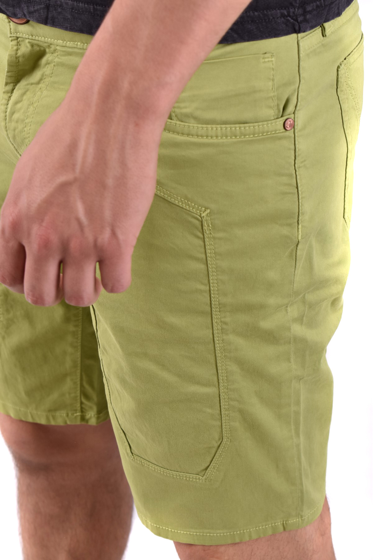 Jeckerson Men Trousers