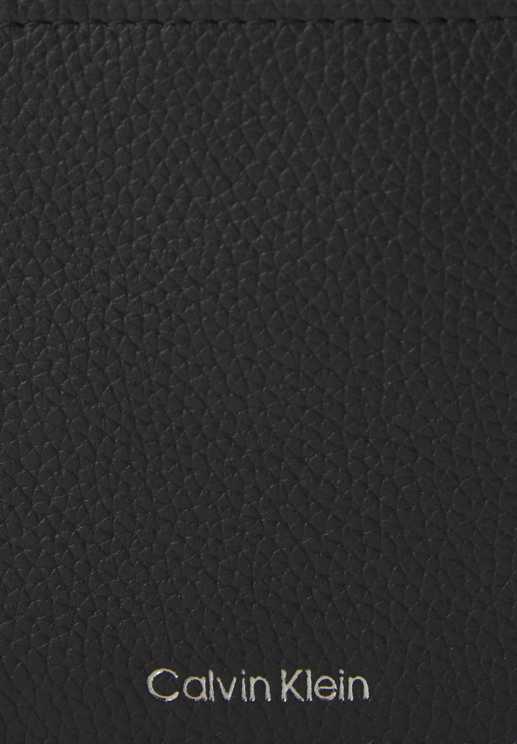 Calvin Klein Men Wallet