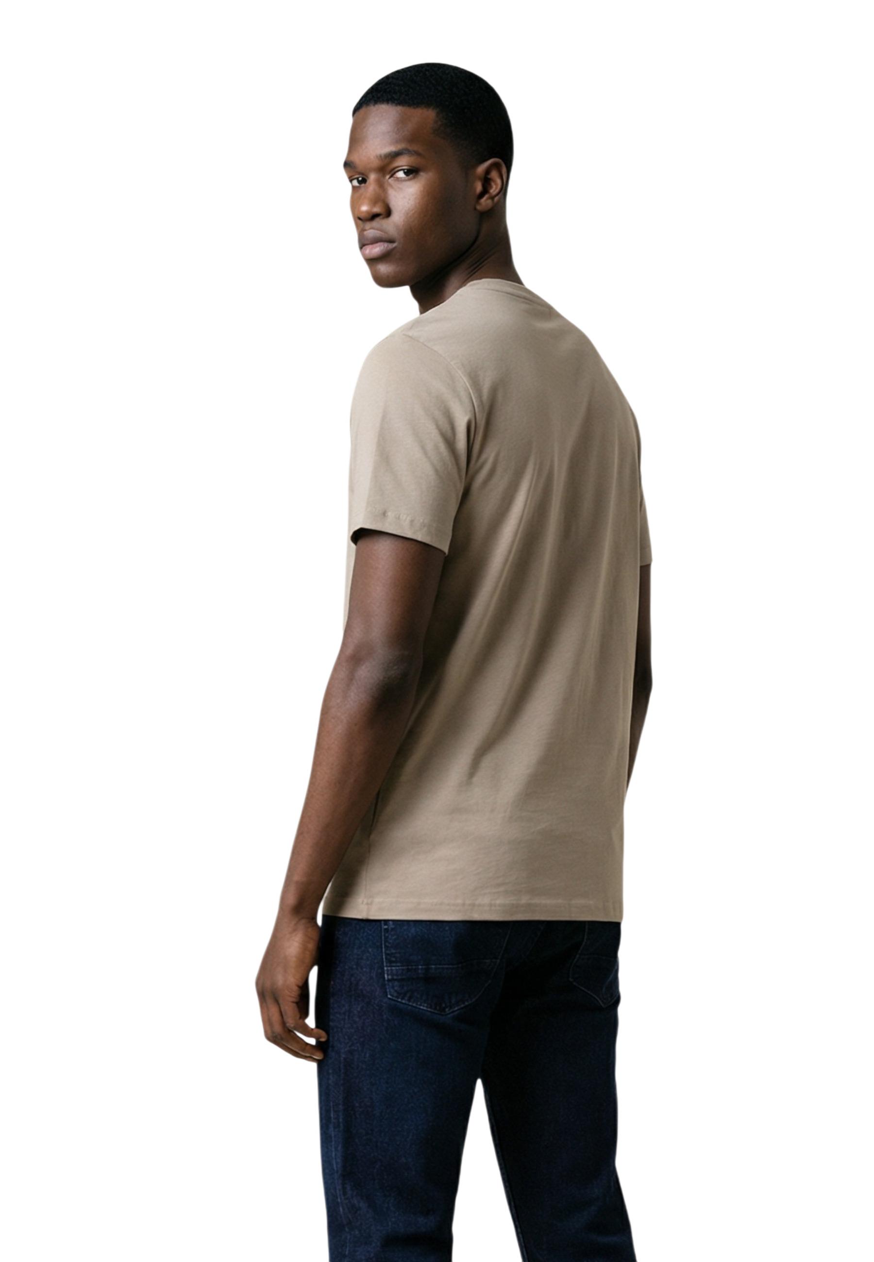 Guess T-Shirt 4