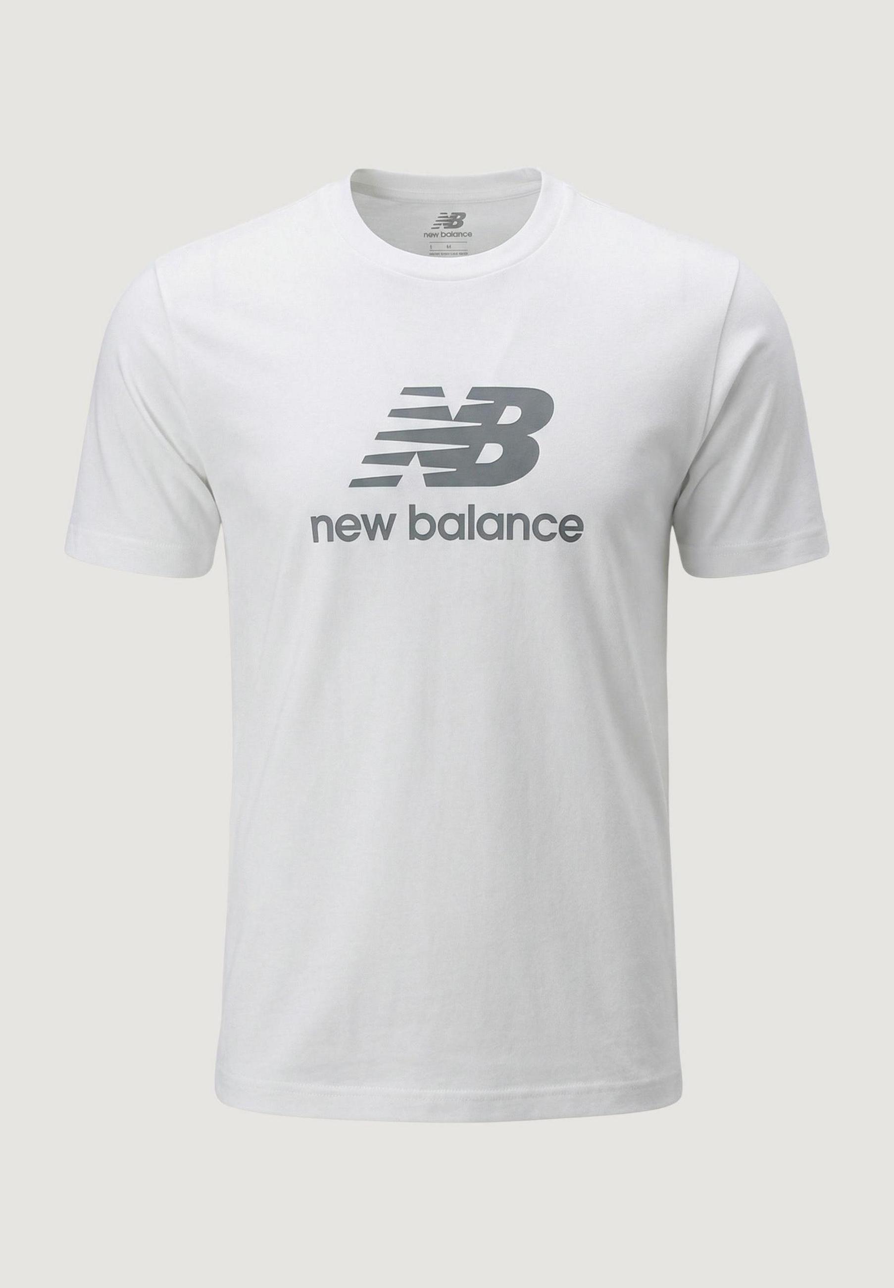 New Balance Men T-Shirt