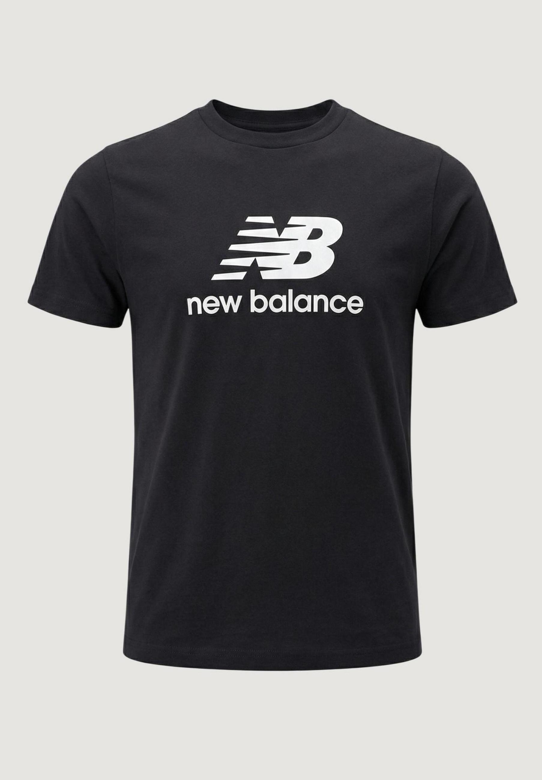 New Balance Men T-Shirt