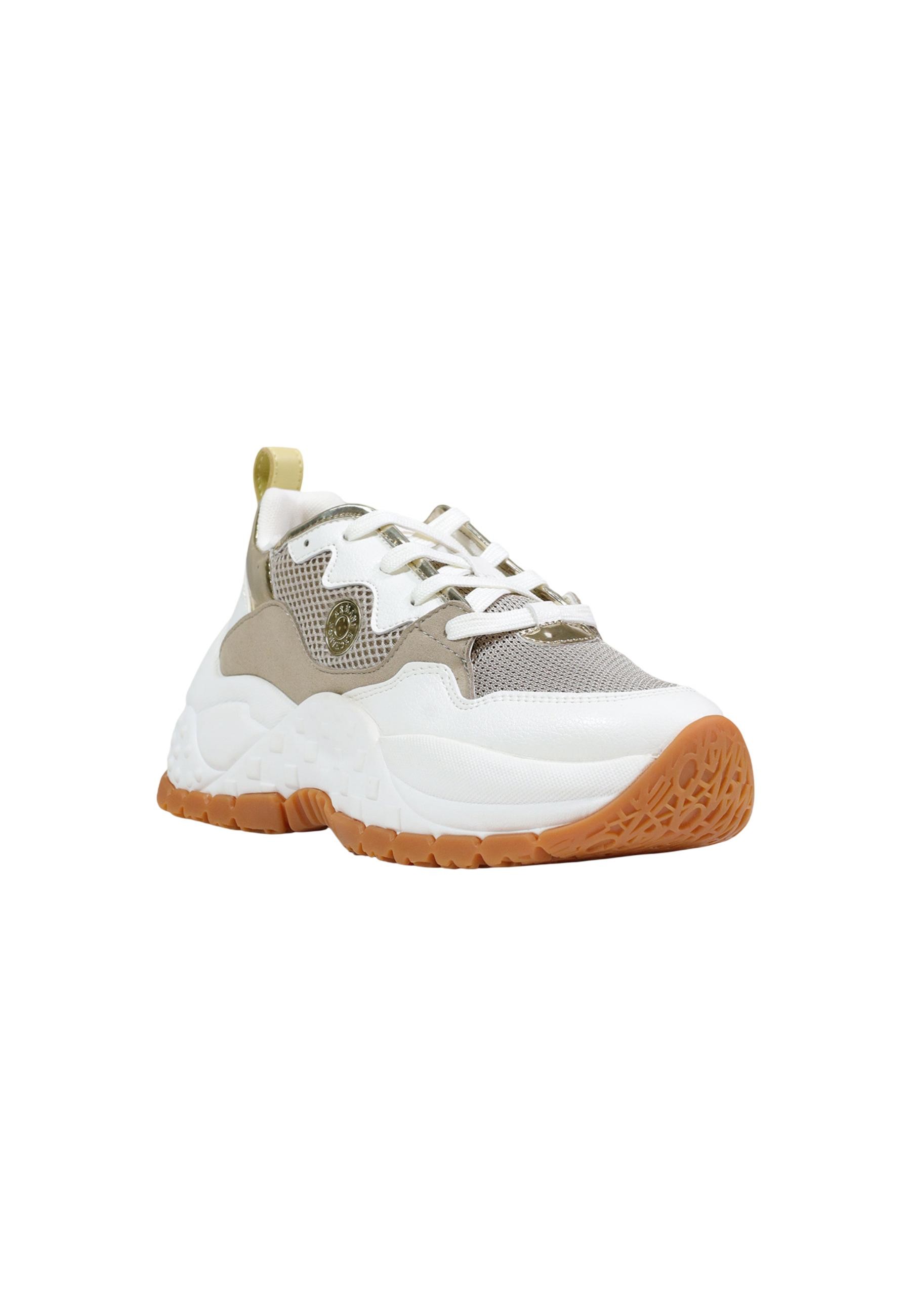 Armani Exchange Sneakers 2