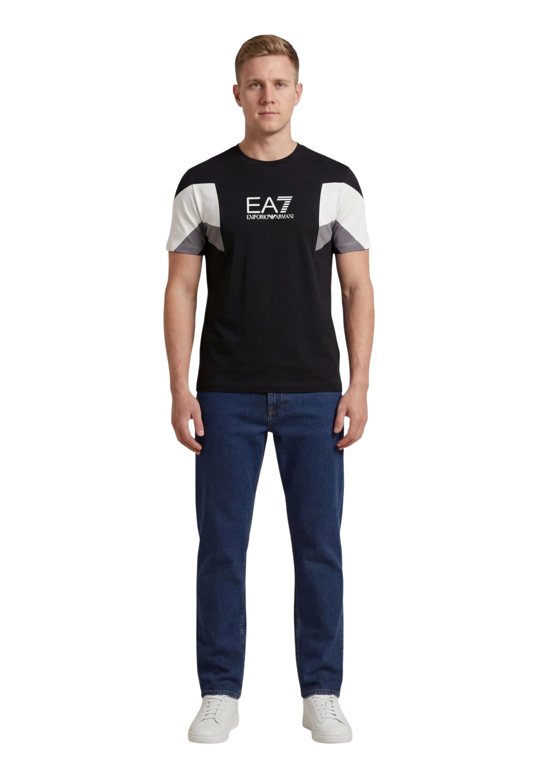 Ea7 Men T-Shirt