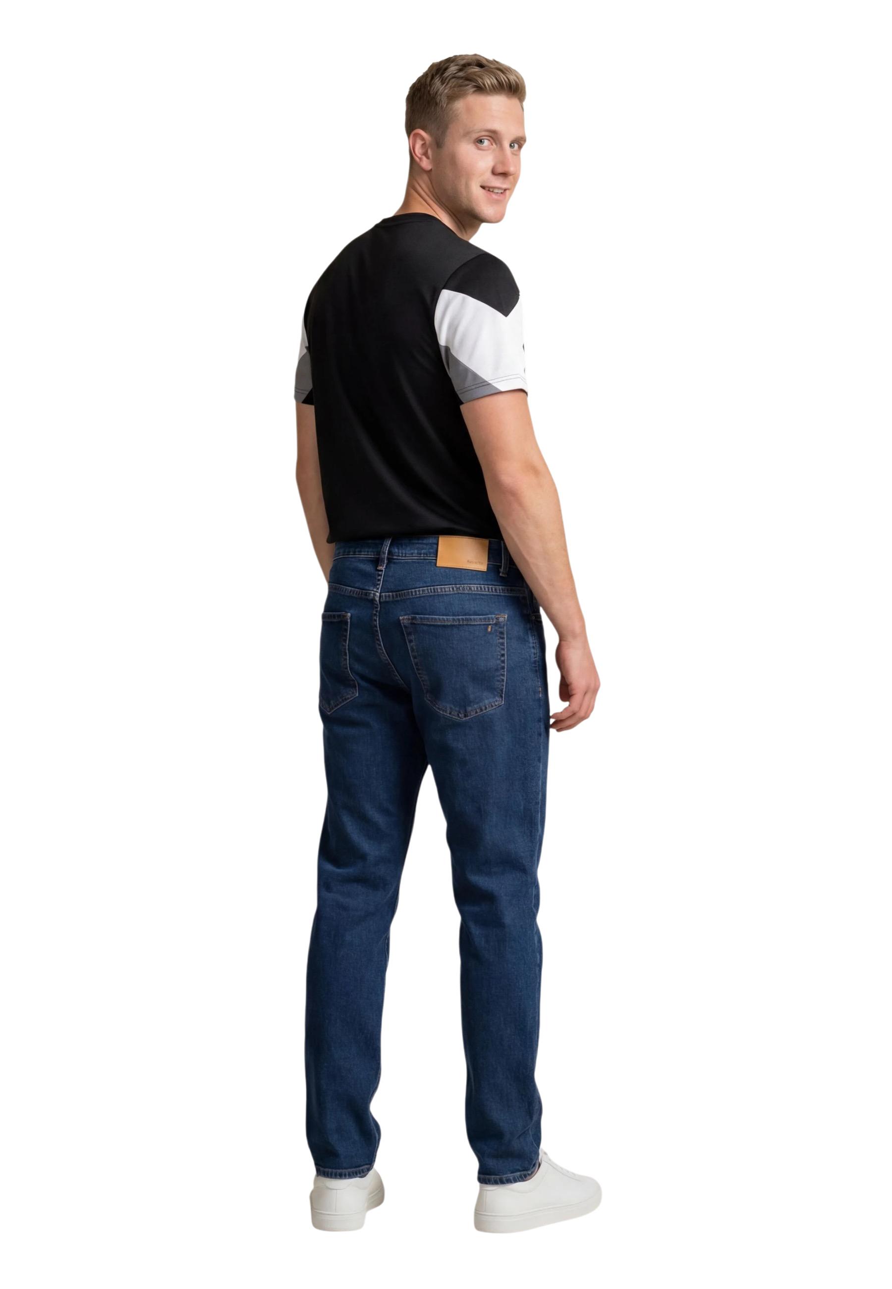 Ea7 Men T-Shirt