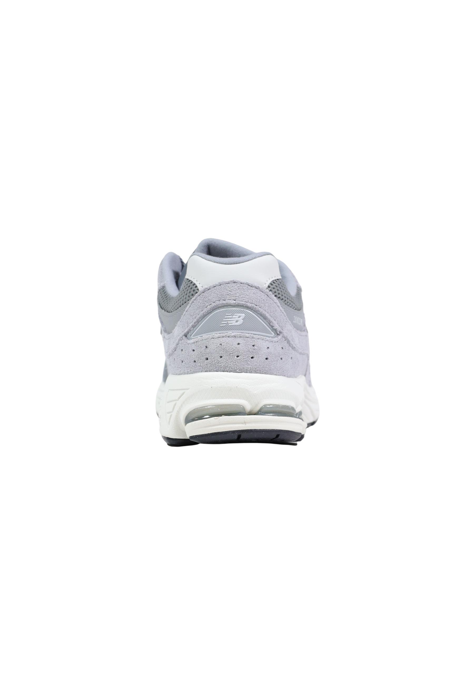 New Balance Women Sneakers