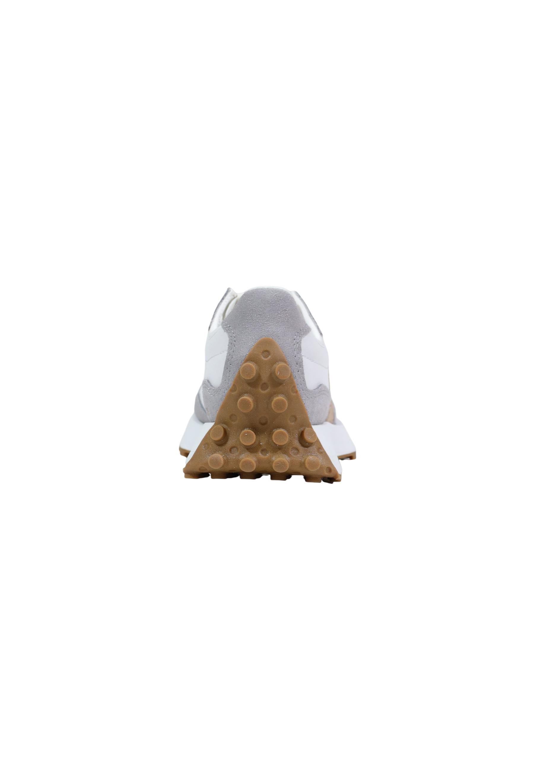 New Balance Women Sneakers