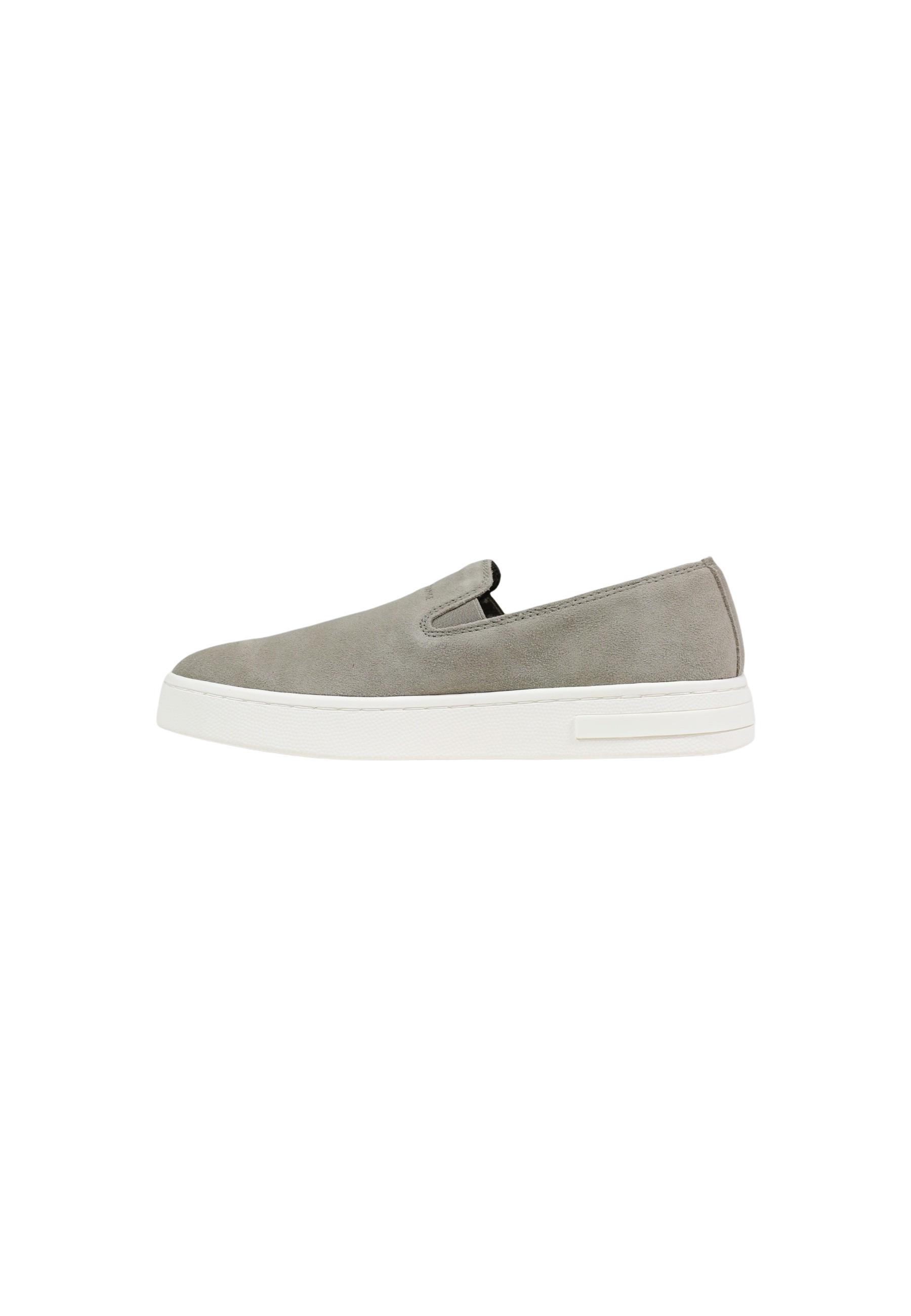 Armani Exchange Moccassin 3