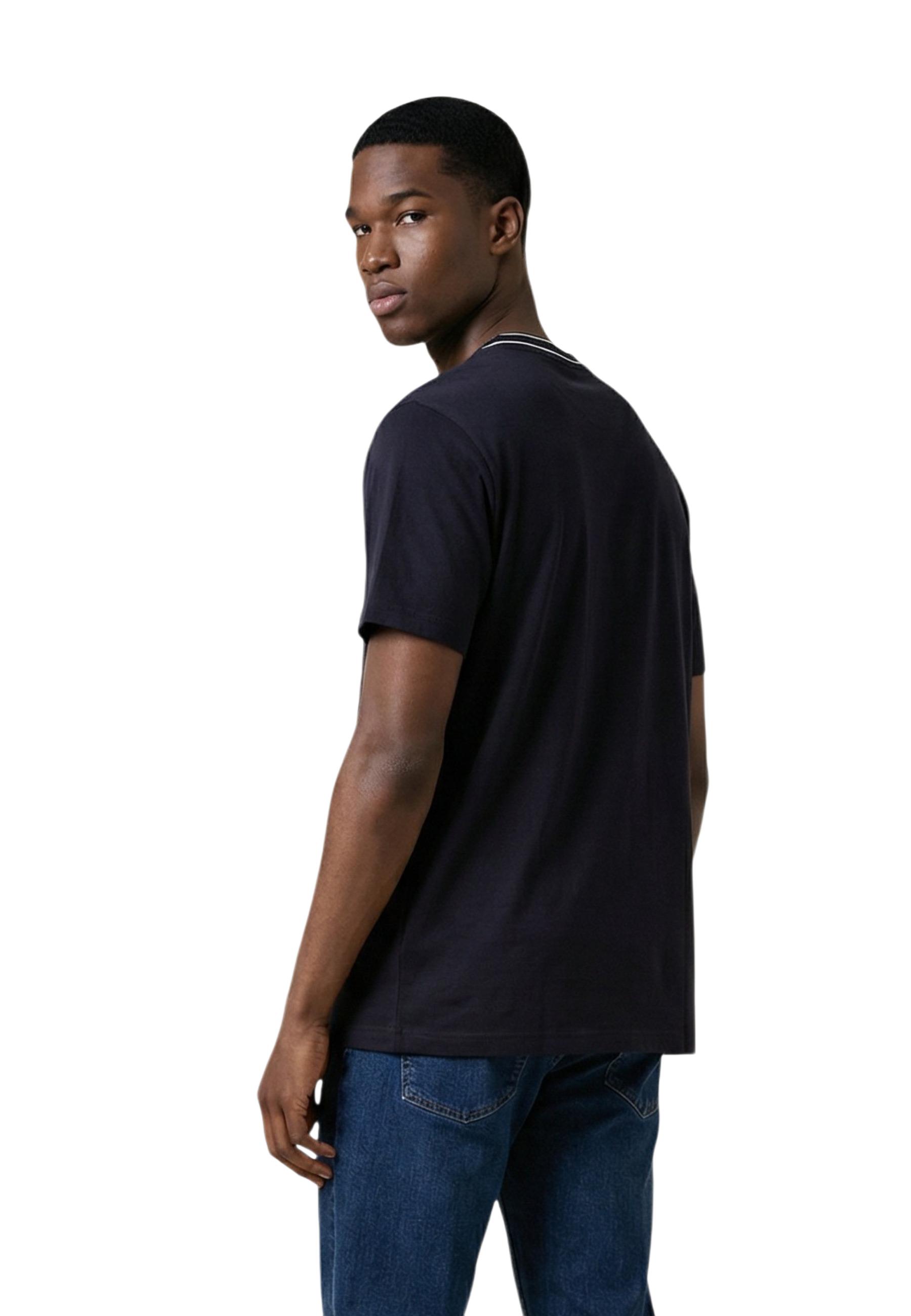 Armani Exchange Men T-Shirt