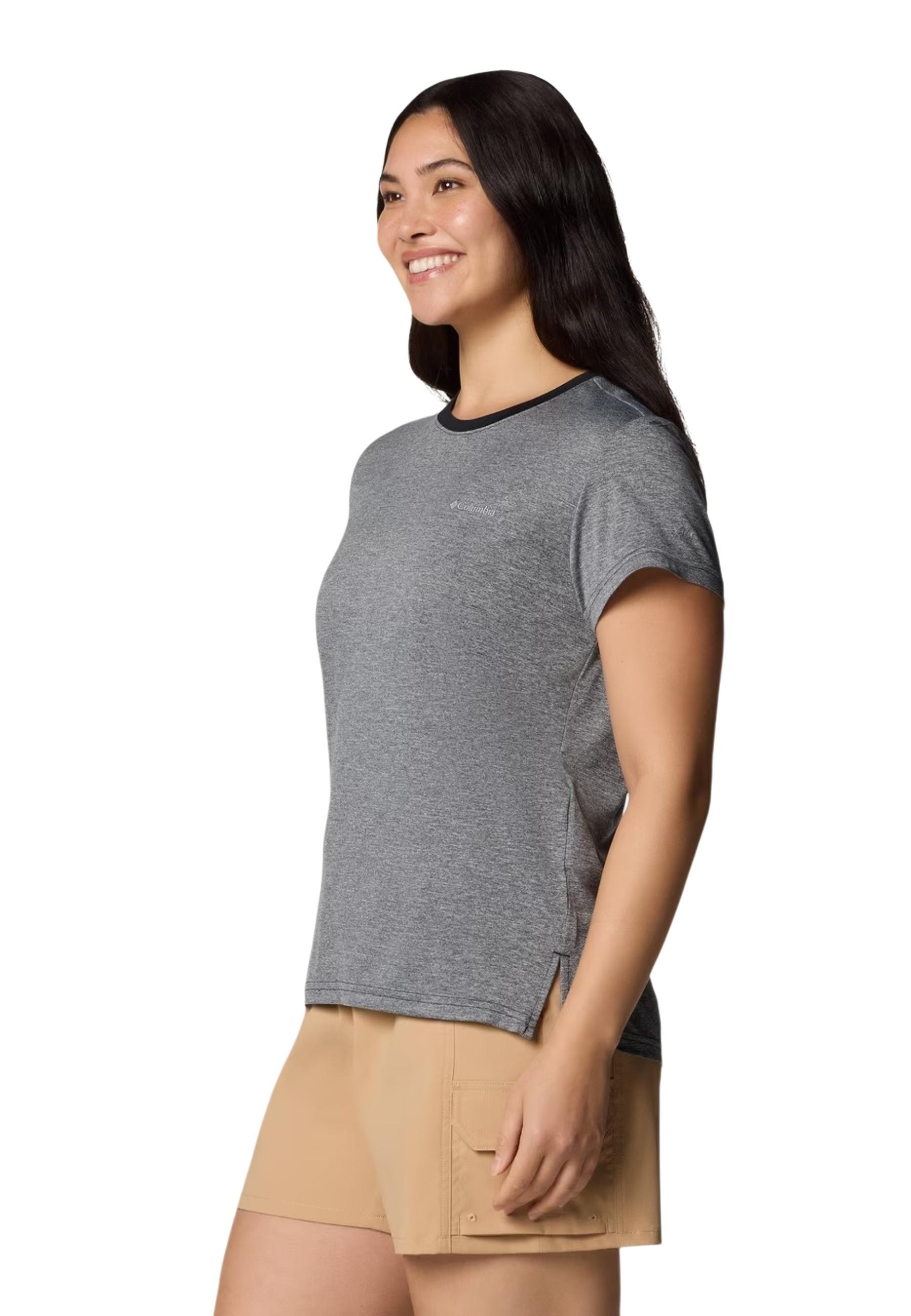 Columbia  Women T-Shirt