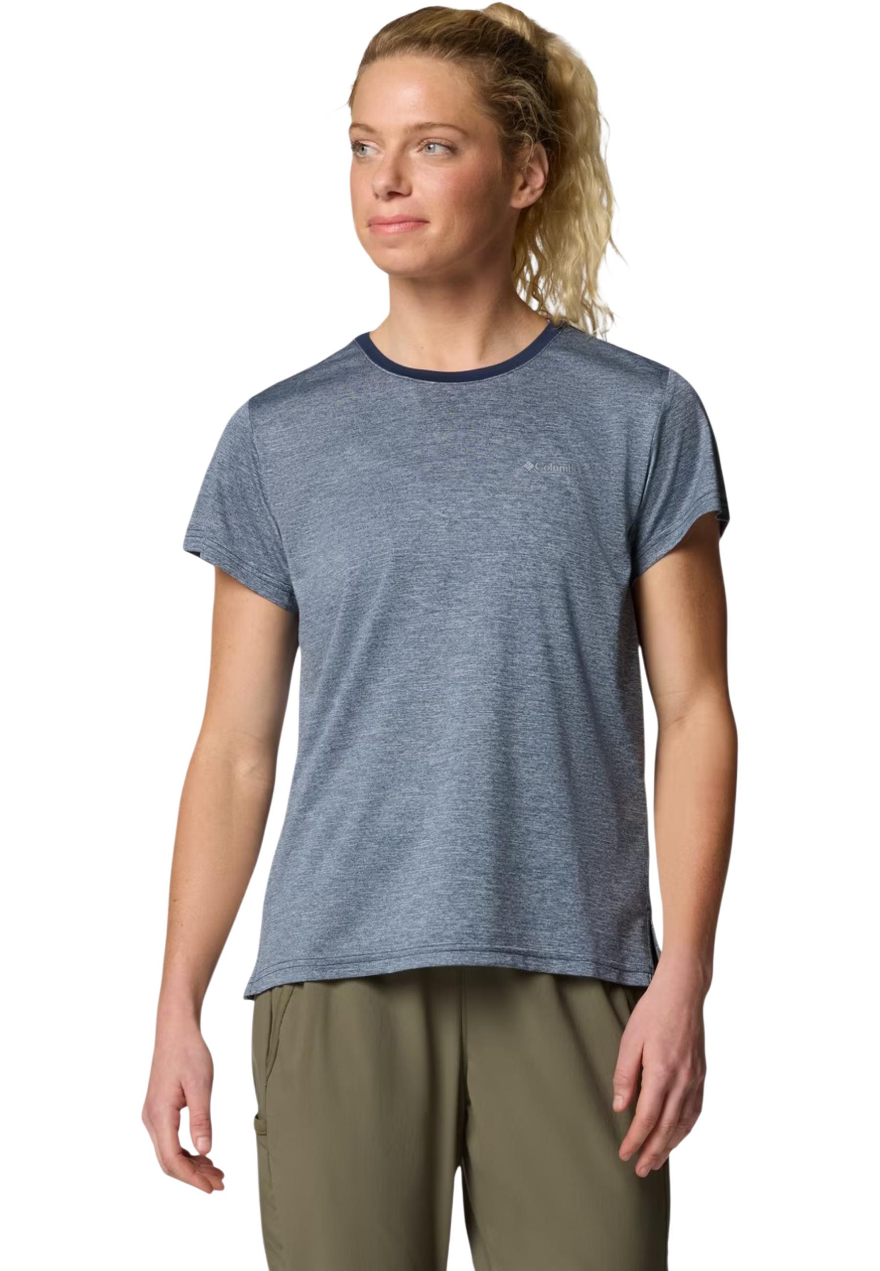Columbia  Women T-Shirt