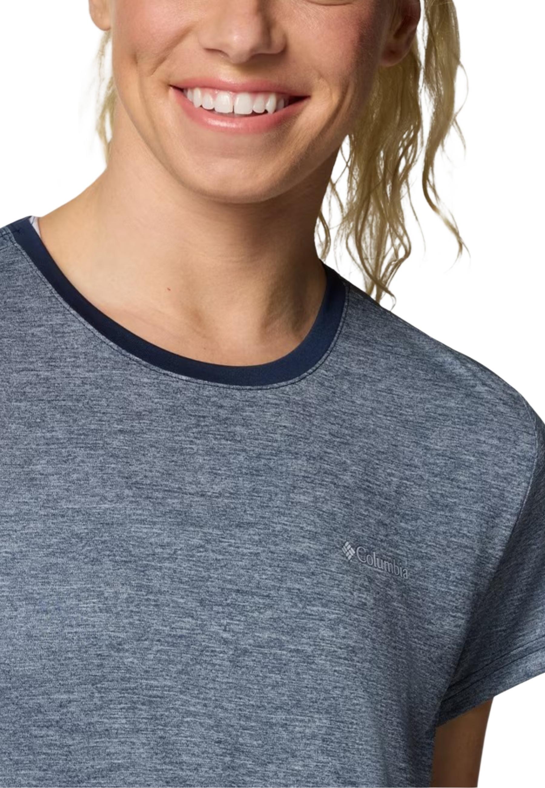 Columbia  Women T-Shirt