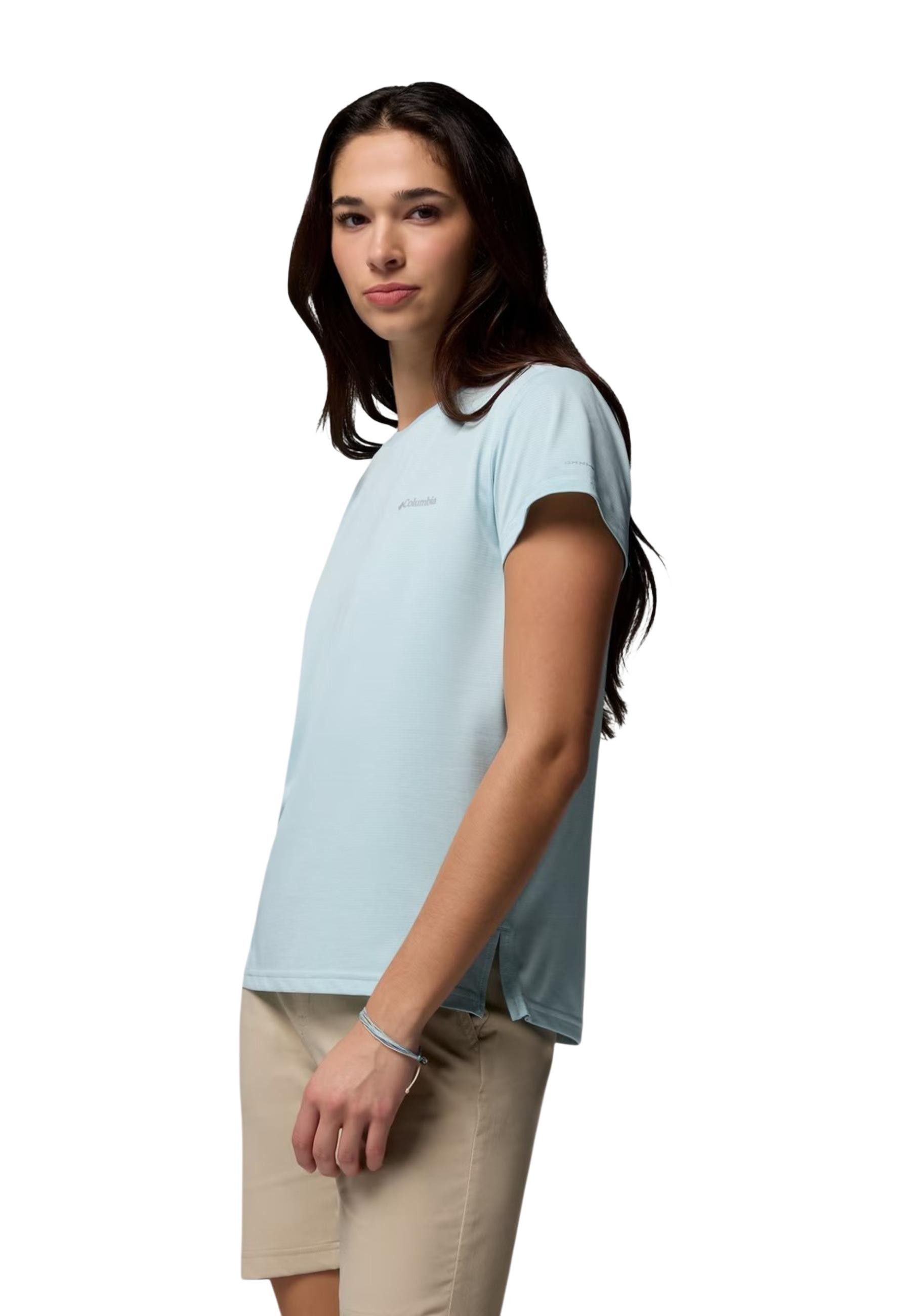 Columbia  Women T-Shirt