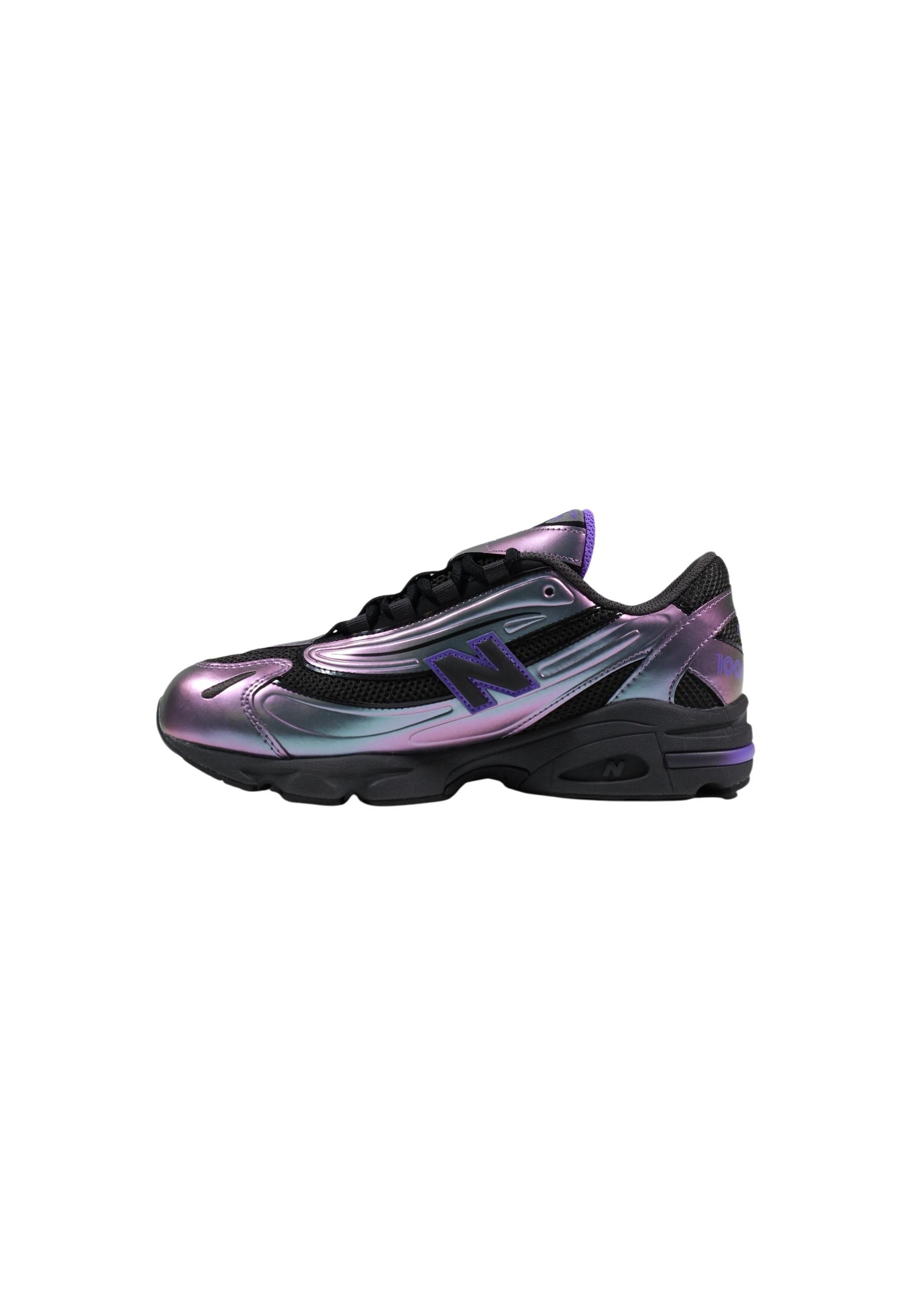 New Balance Women Sneakers