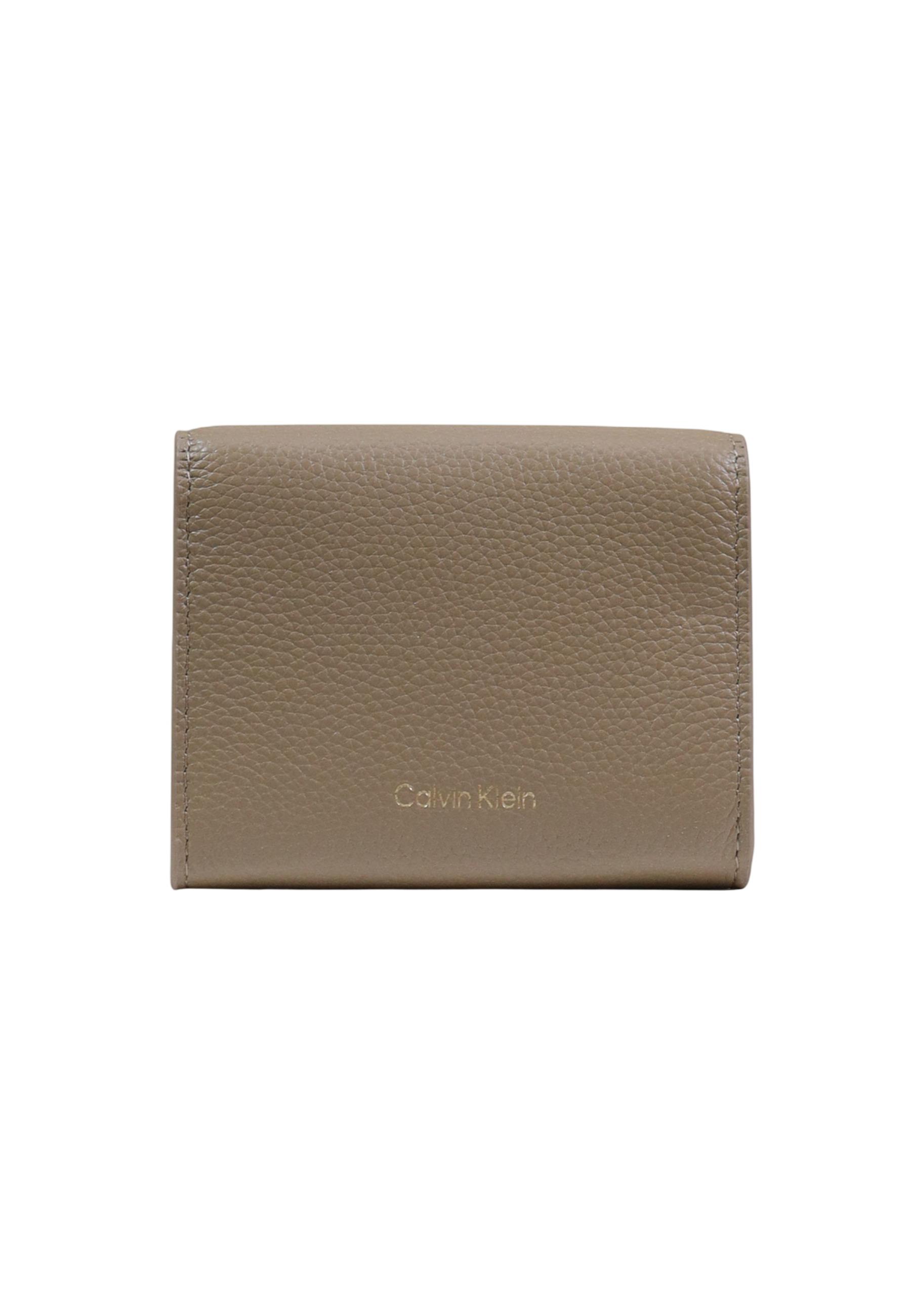 Calvin Klein  Women Wallet