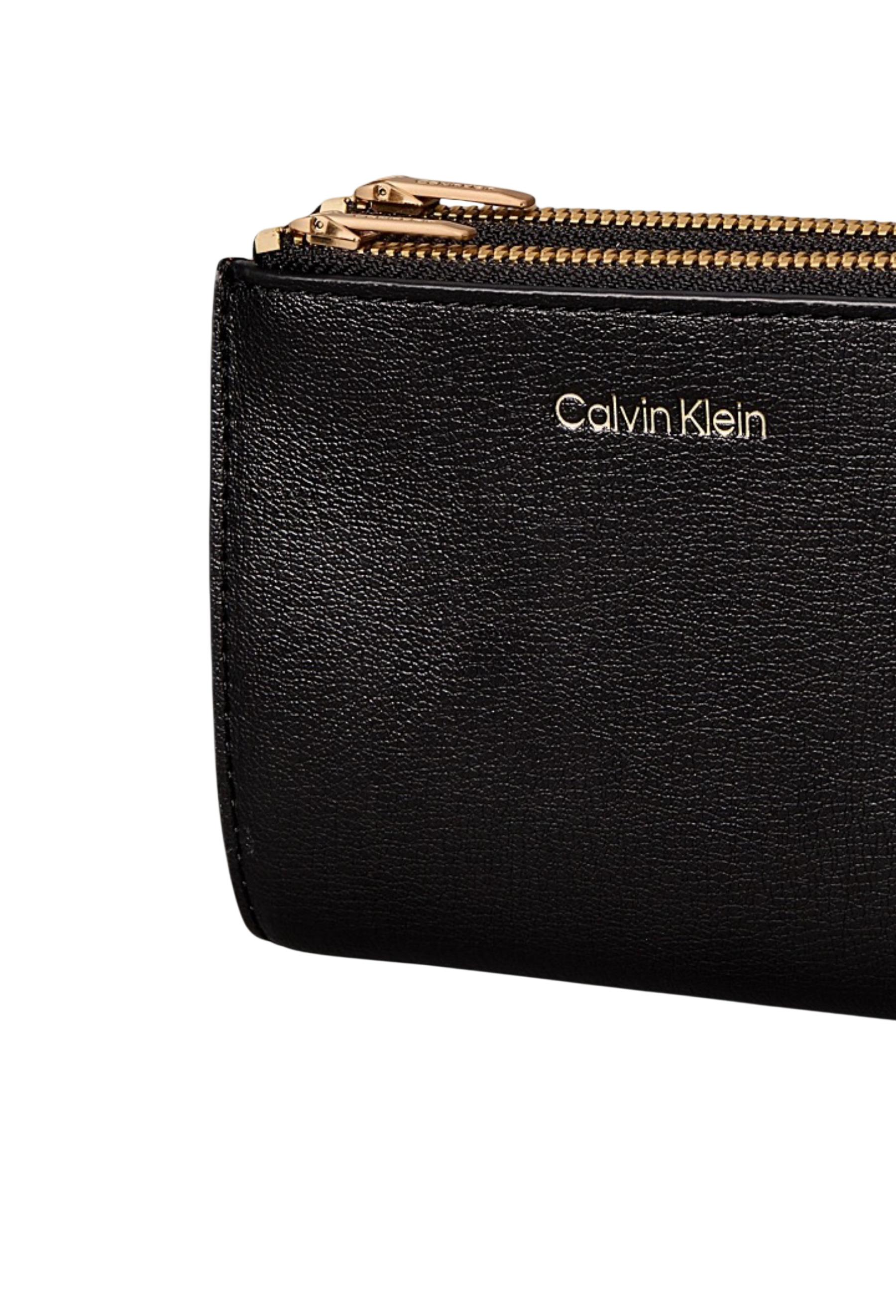 Calvin Klein  Women Wallet