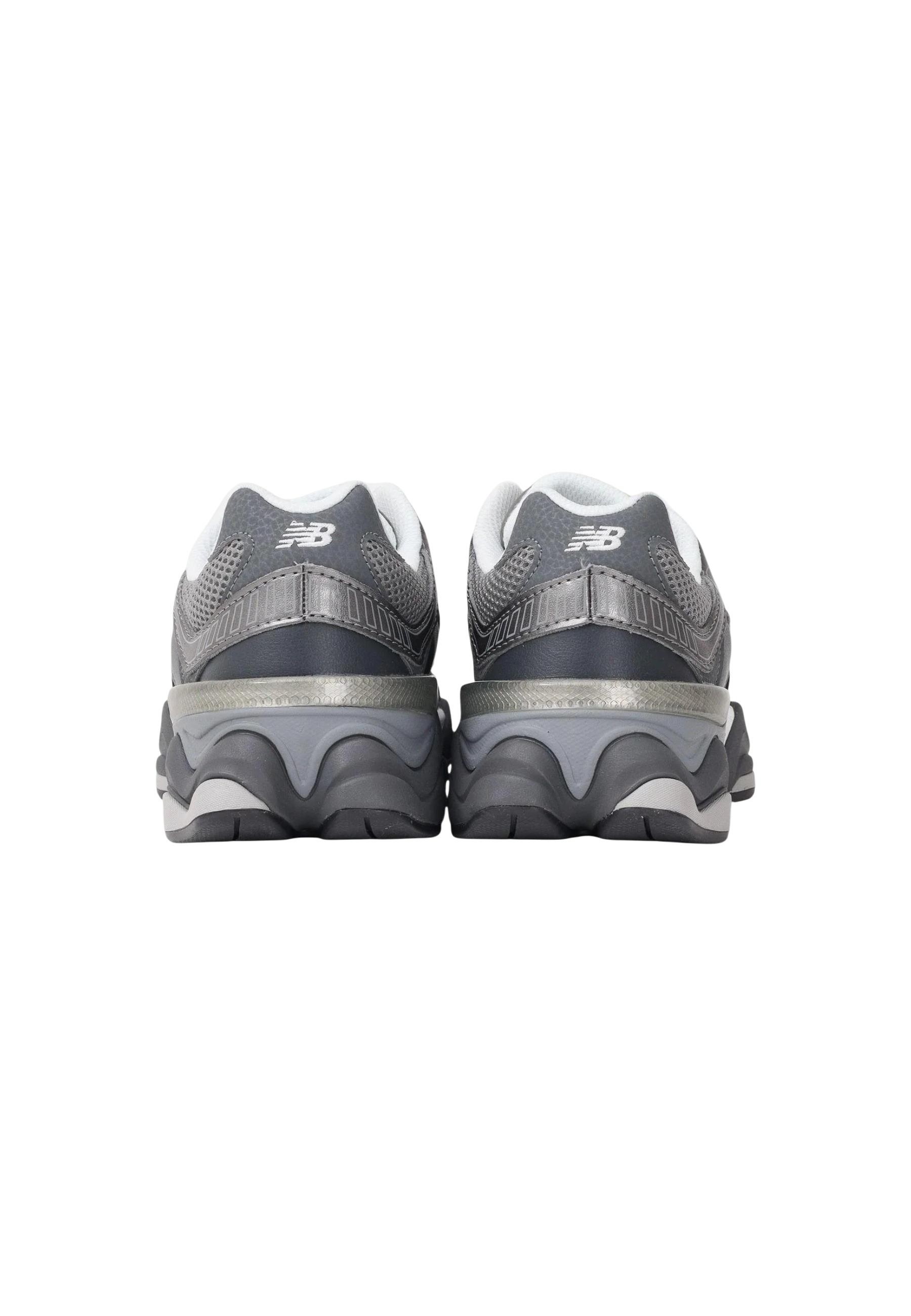 New Balance Women Sneakers