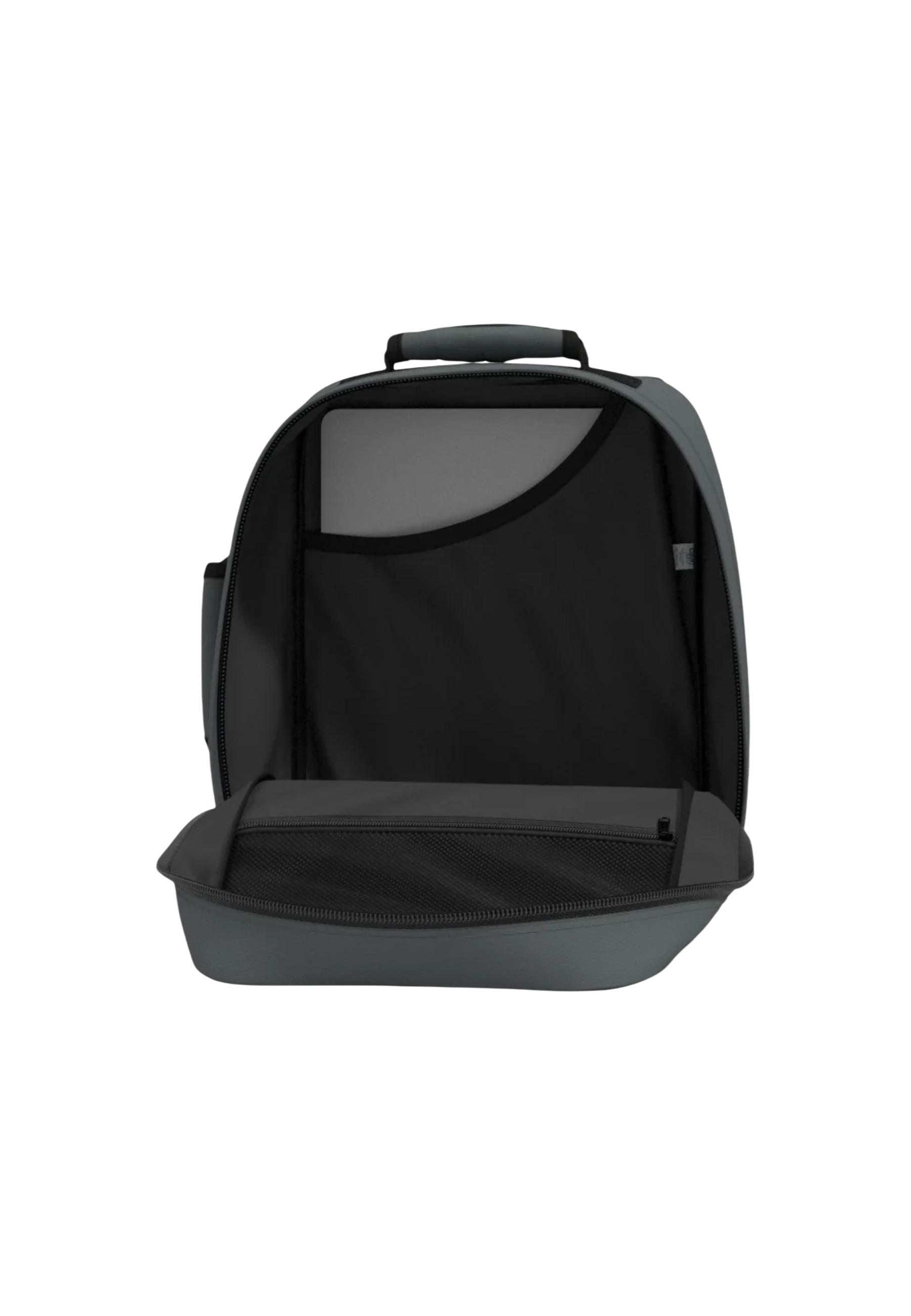Cabin Zero Men Bag