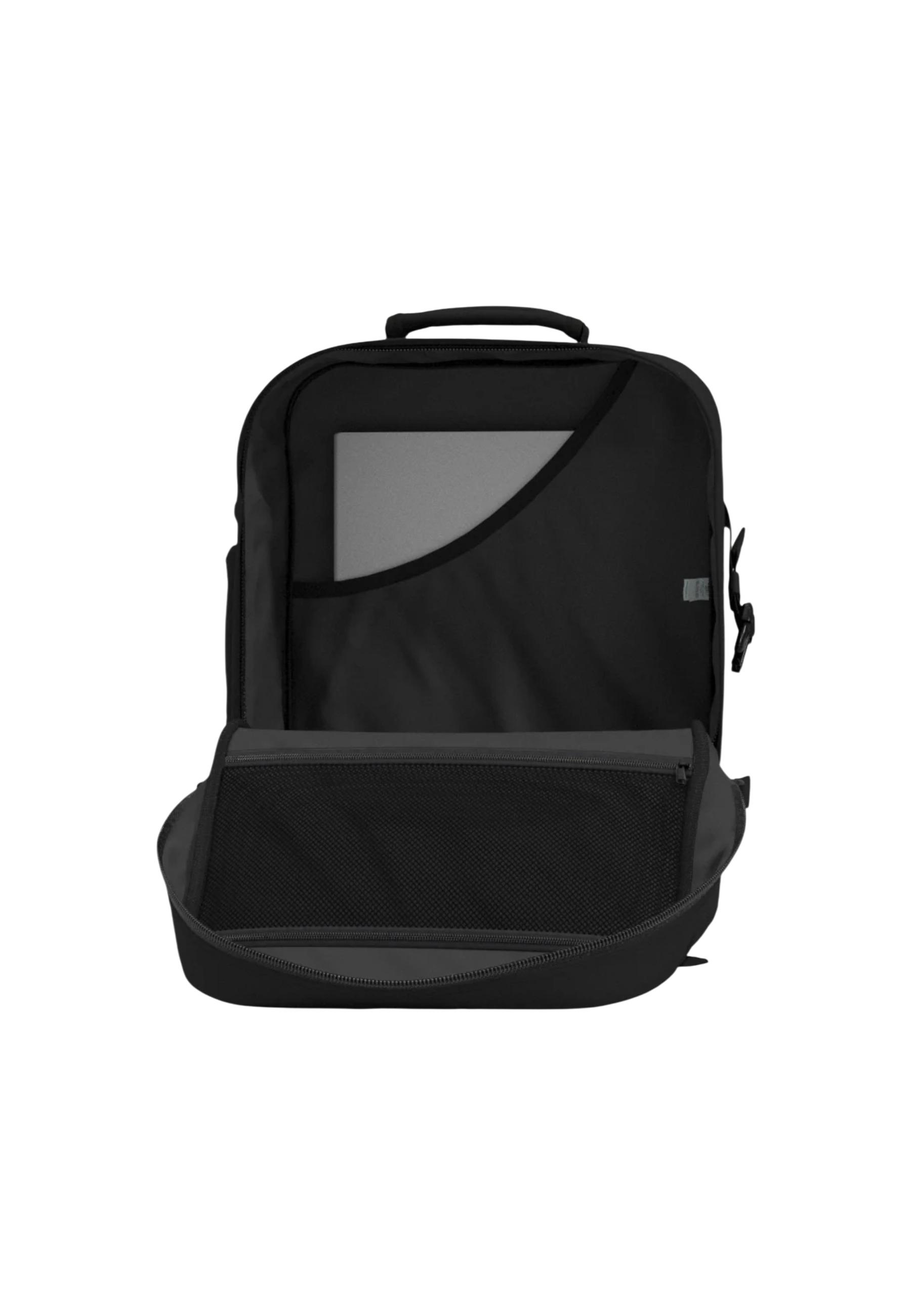 Cabin Zero Men Bag
