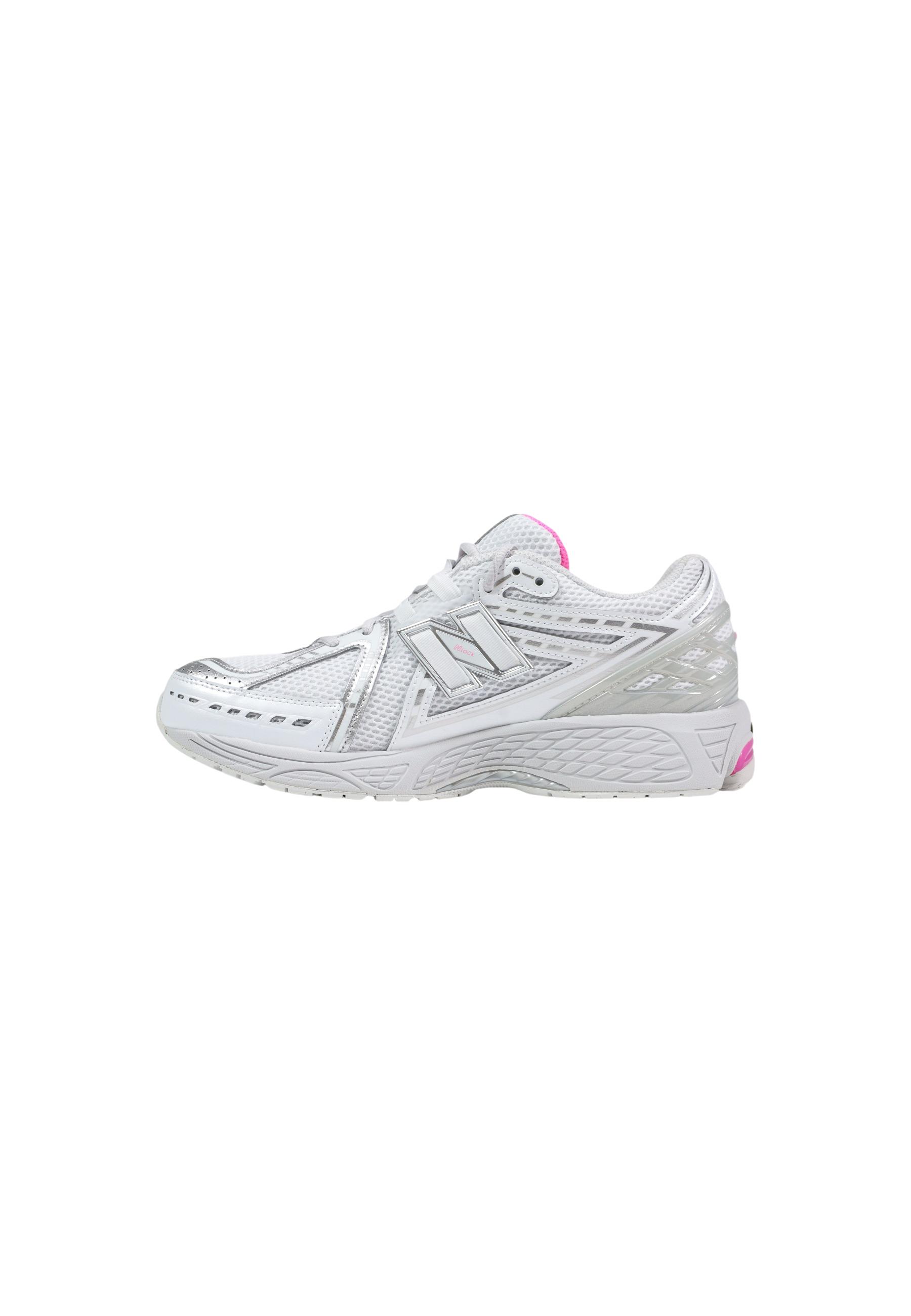 New Balance Women Sneakers