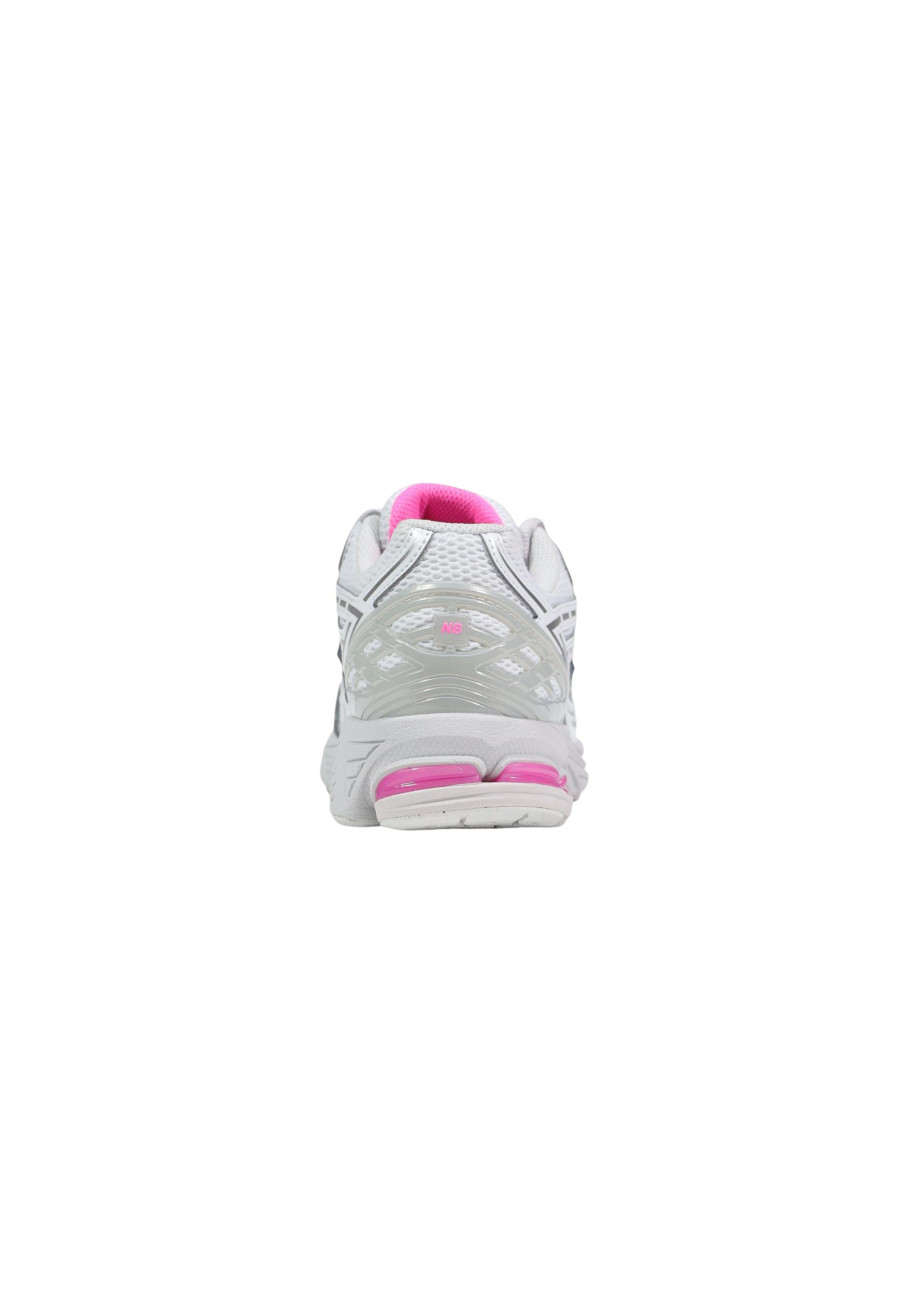 New Balance Women Sneakers
