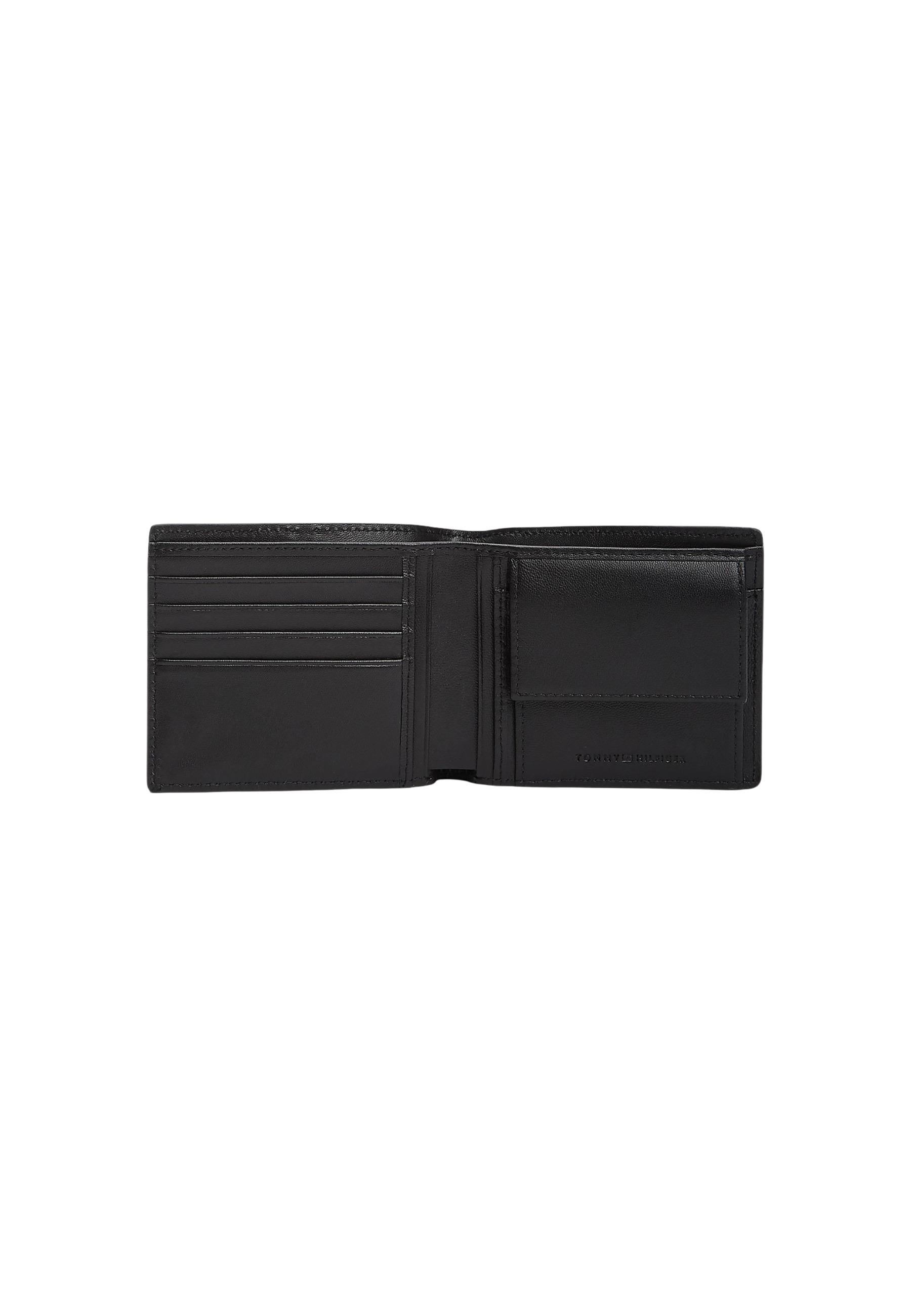Tommy Hilfiger Men Wallet
