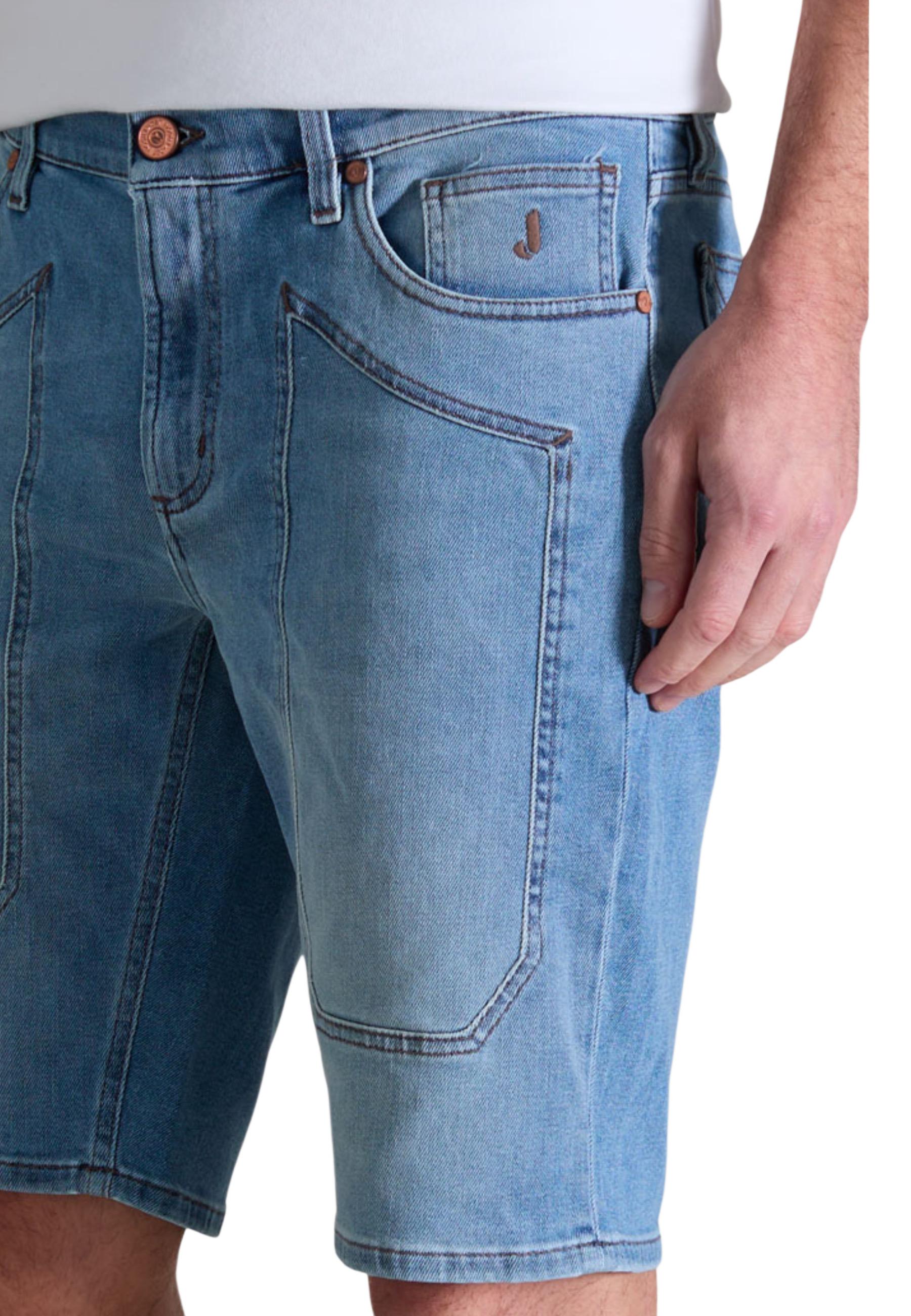 Jeckerson Men Shorts