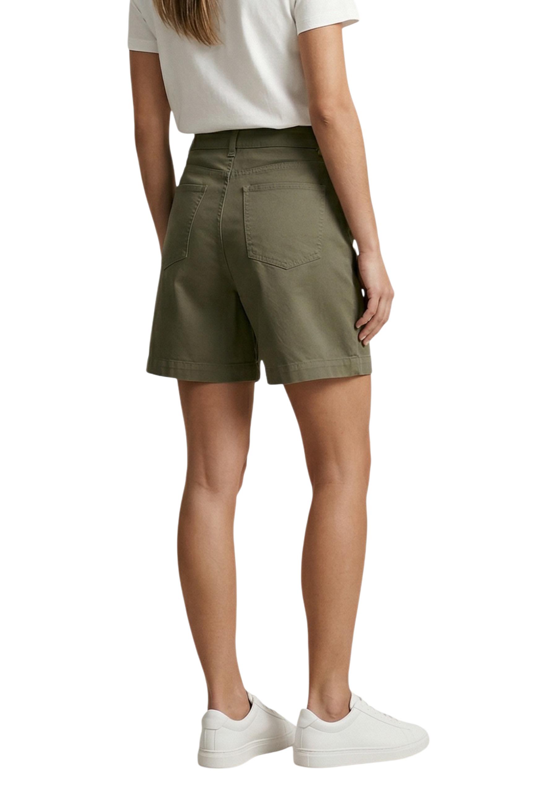 Jacqueline De Yong  Women Short