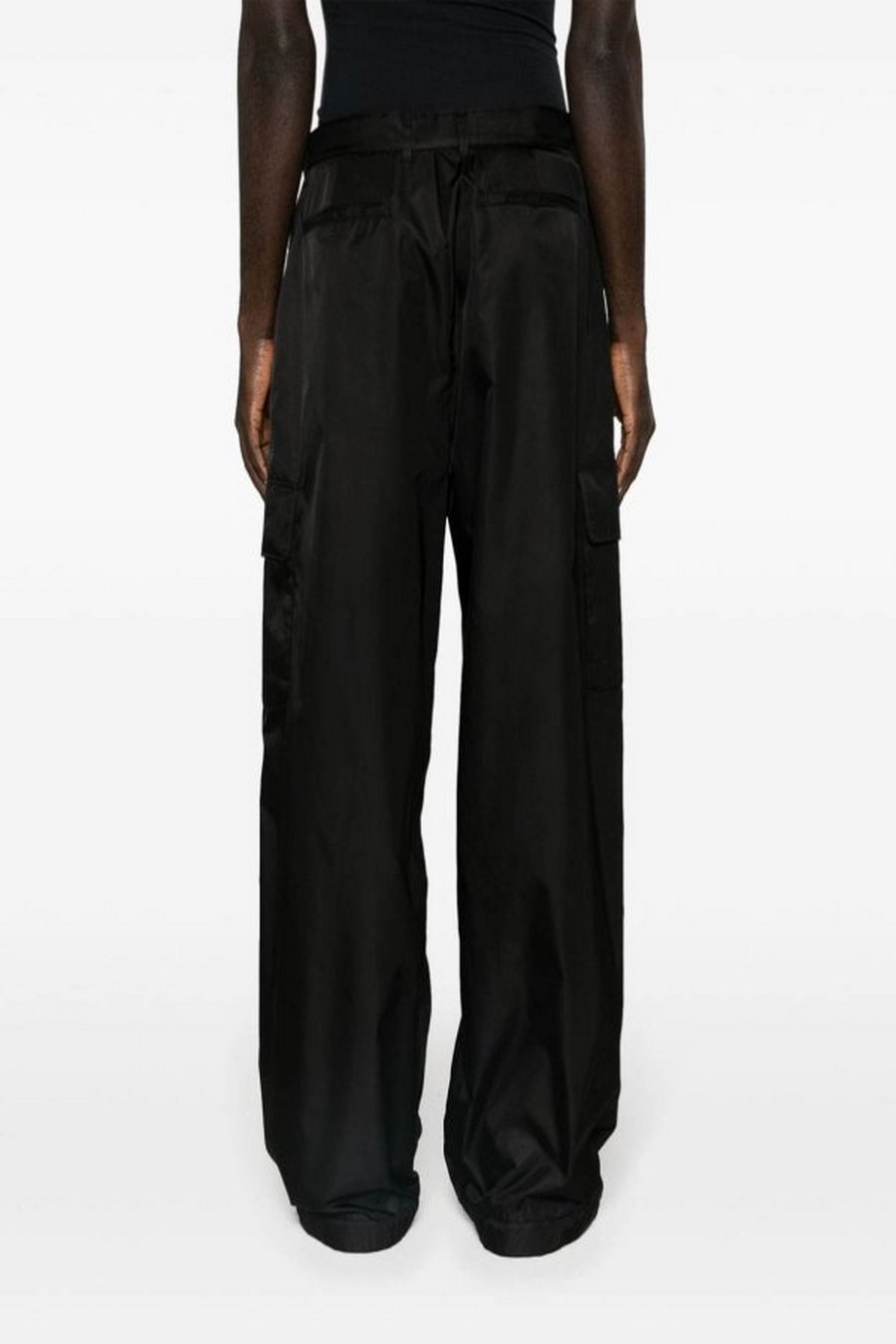 Off-white Men Trousers