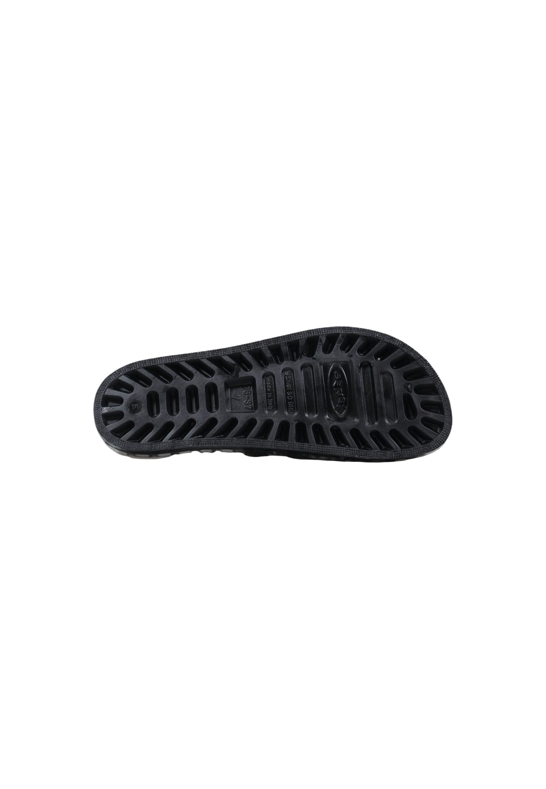 Sensi Women Slippers