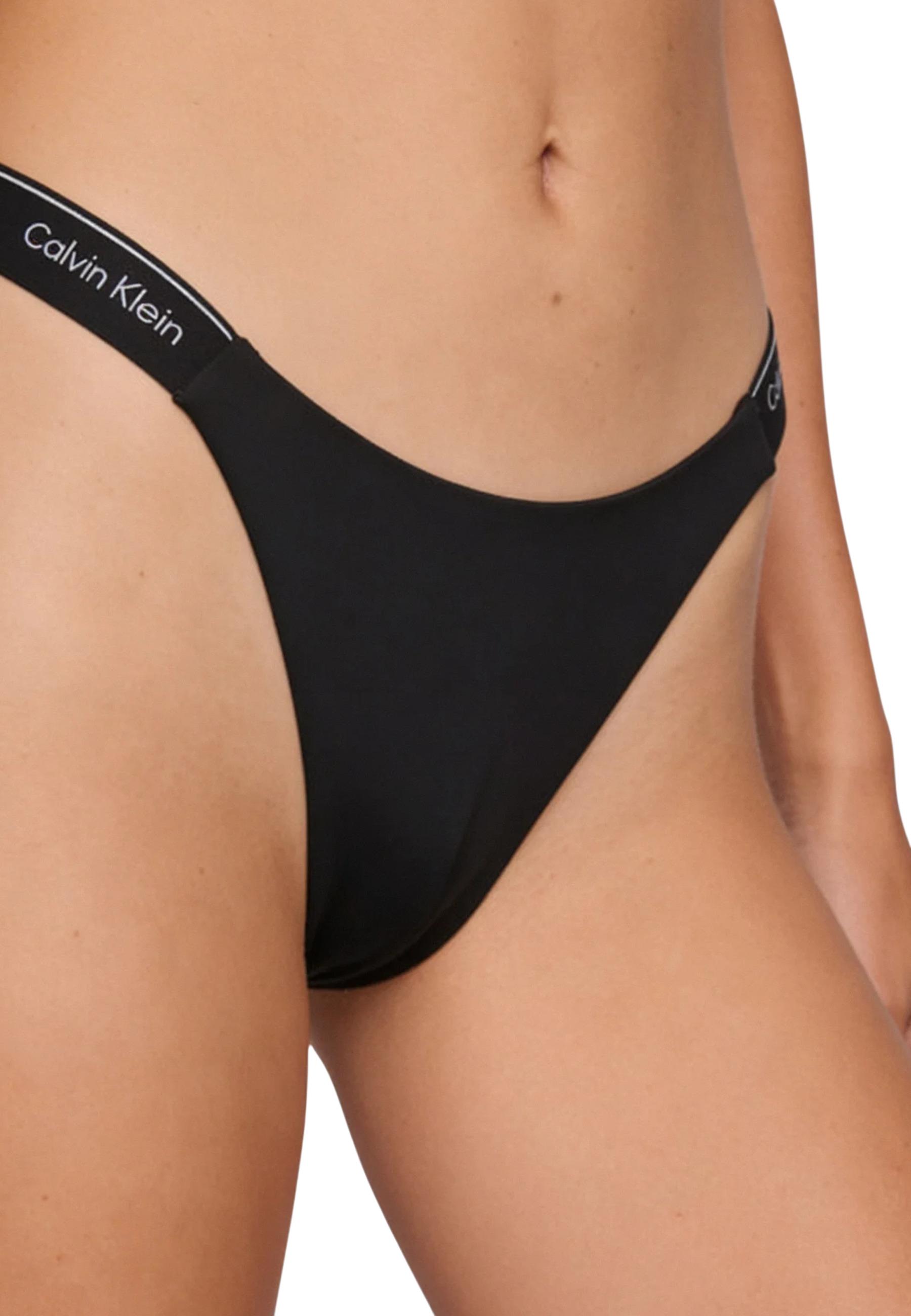 Calvin Klein Jeans Beachwear 4