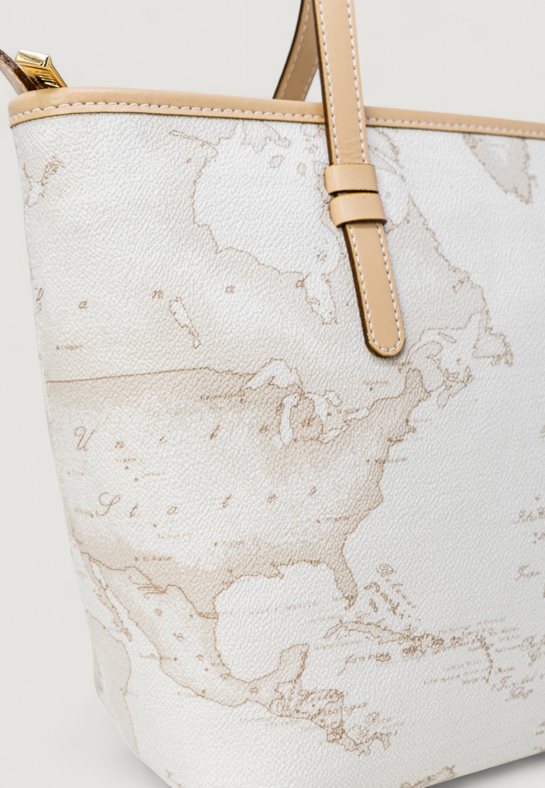 Alviero Martini Prima Classe Bag 4