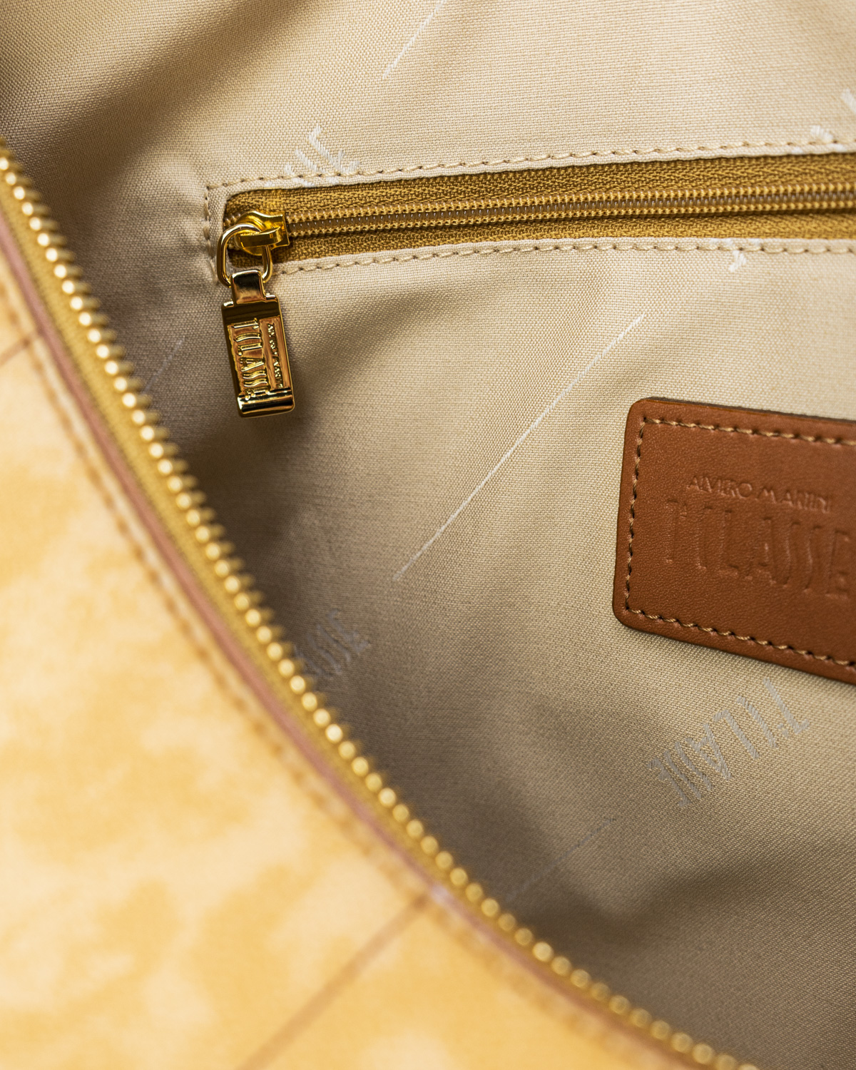 Alviero Martini Prima Classe Bag 3