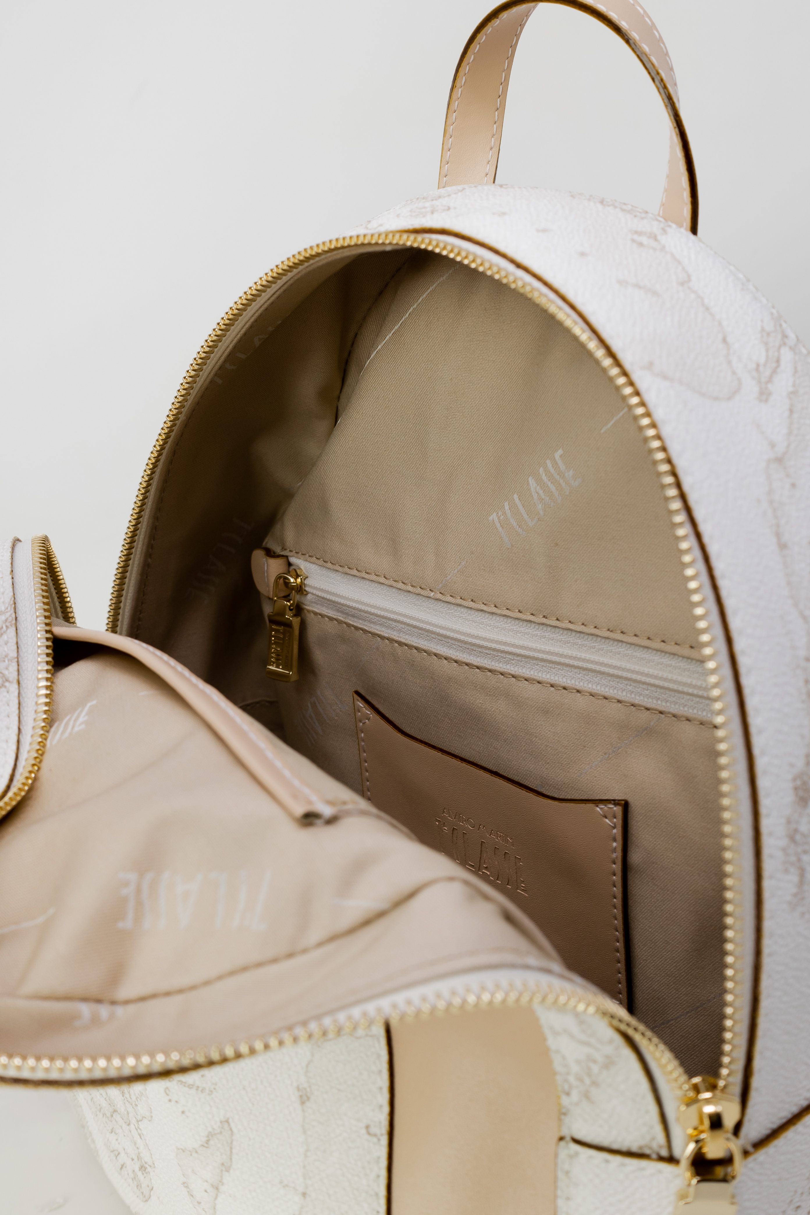 Alviero Martini Prima Classe Bag 5