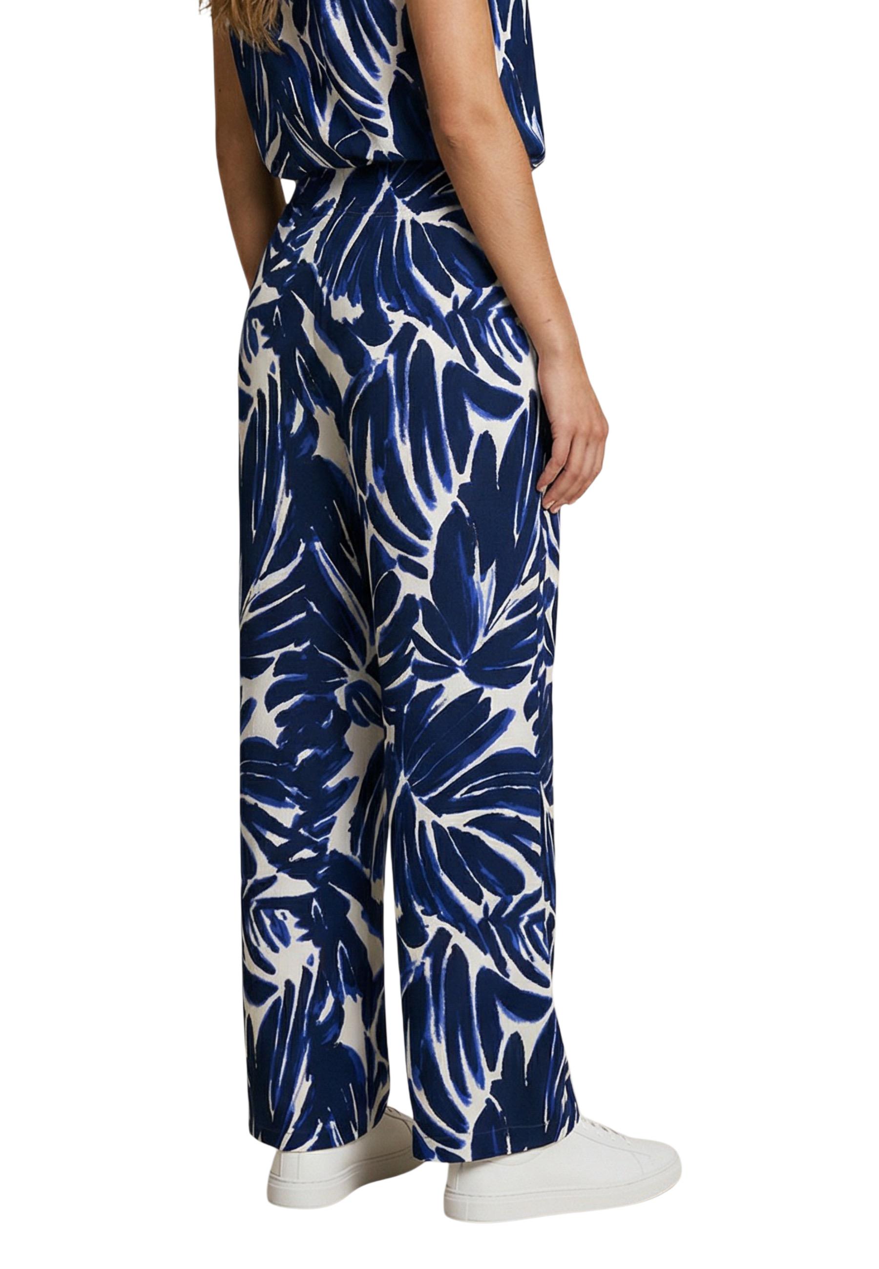 Only Trousers 2