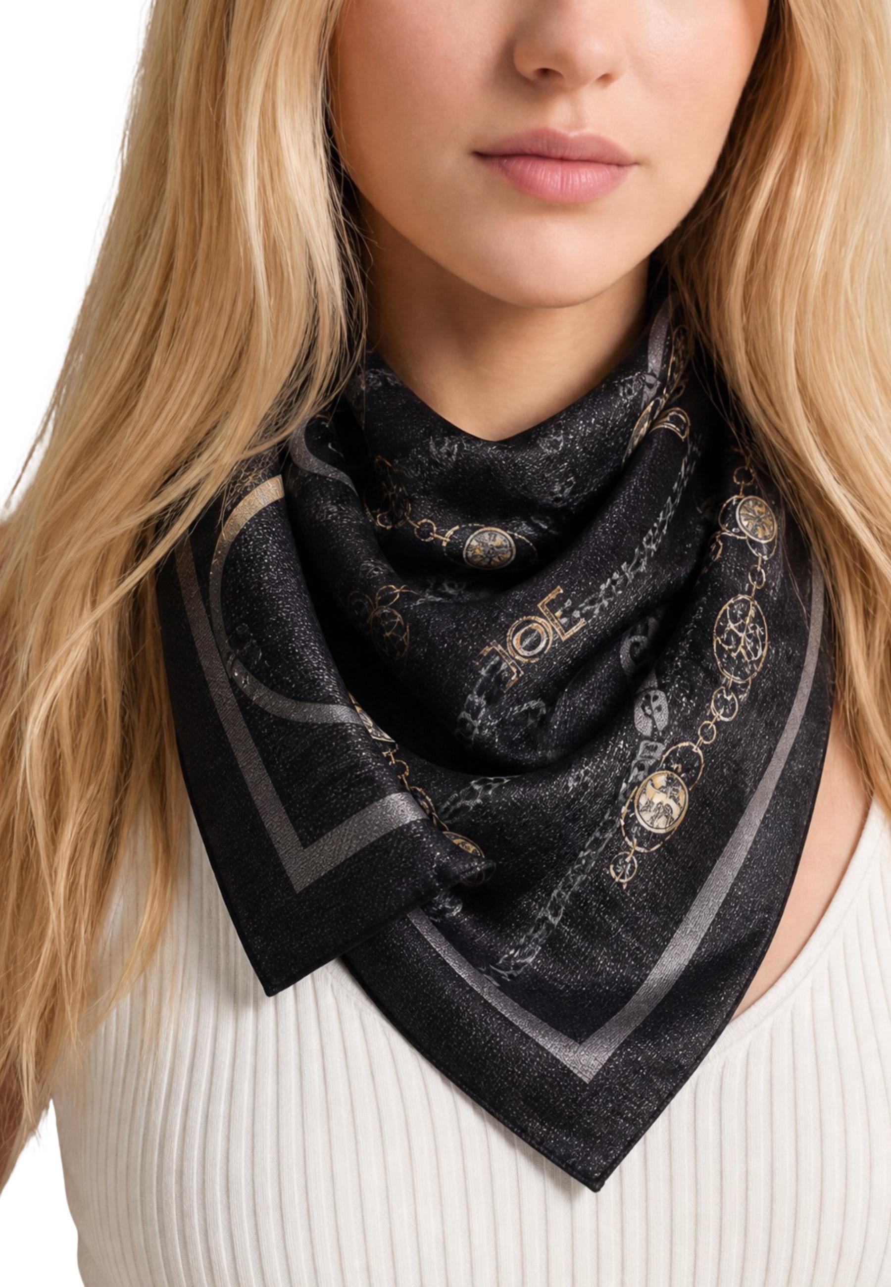 Guess Scarve 3