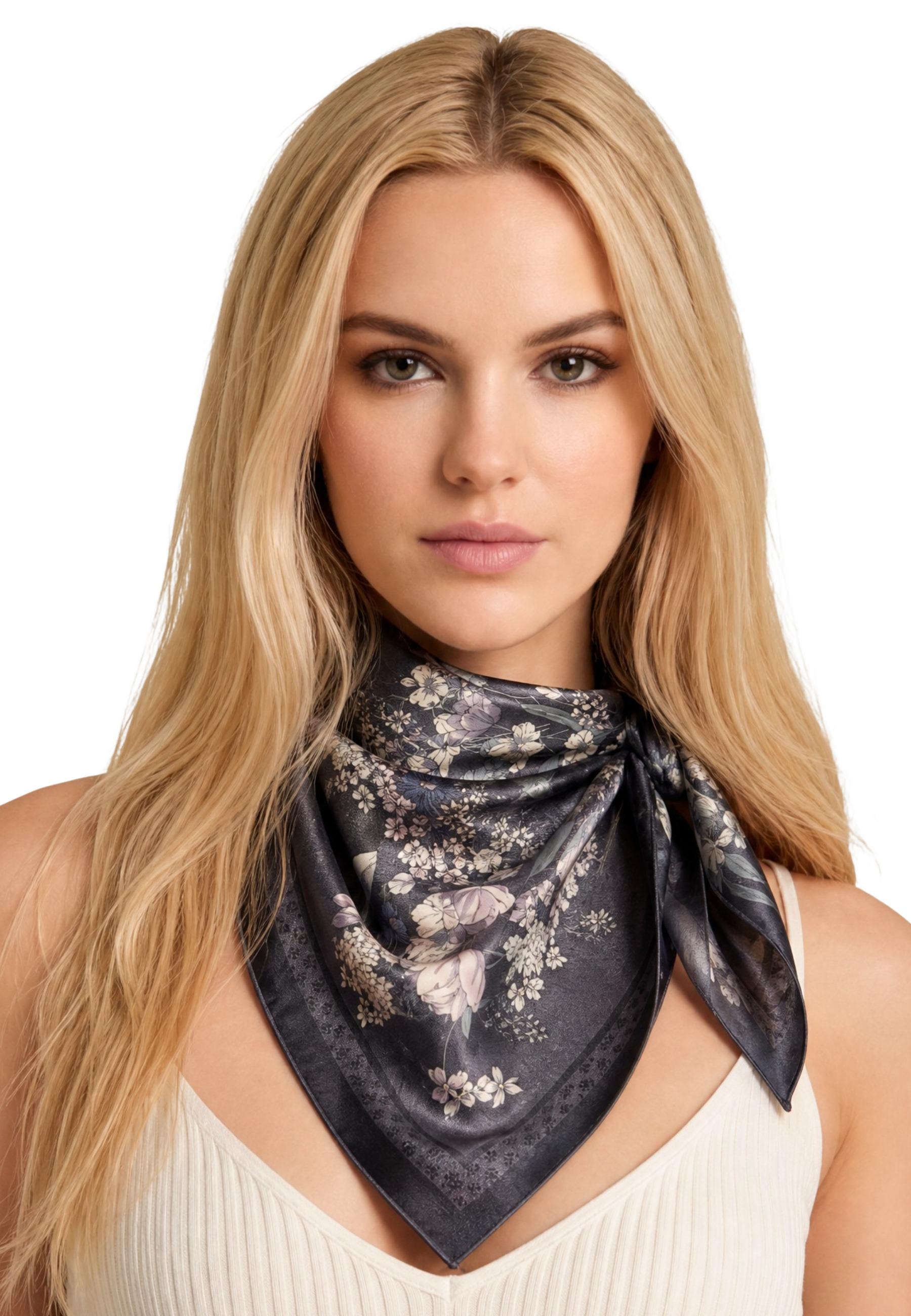 Guess Scarve 3