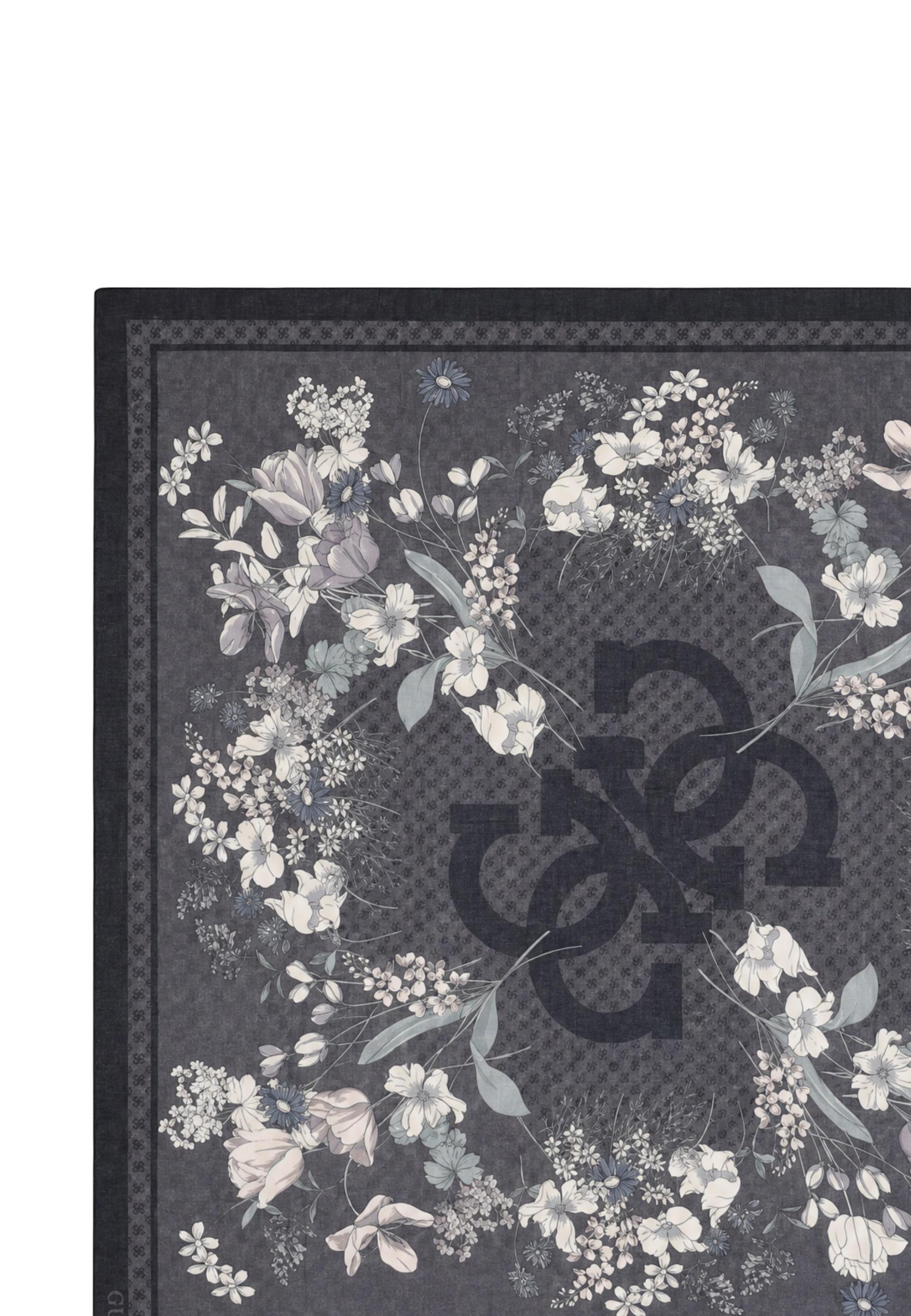 Guess Scarve 4
